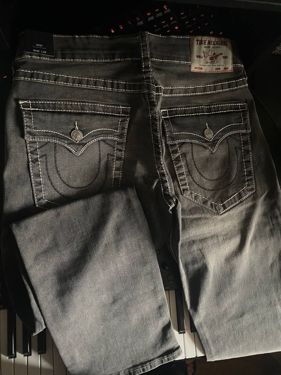 True Religion True Religion Ricky Straight Jeans Size US 32 / EU 48 - 1 Thumbnail