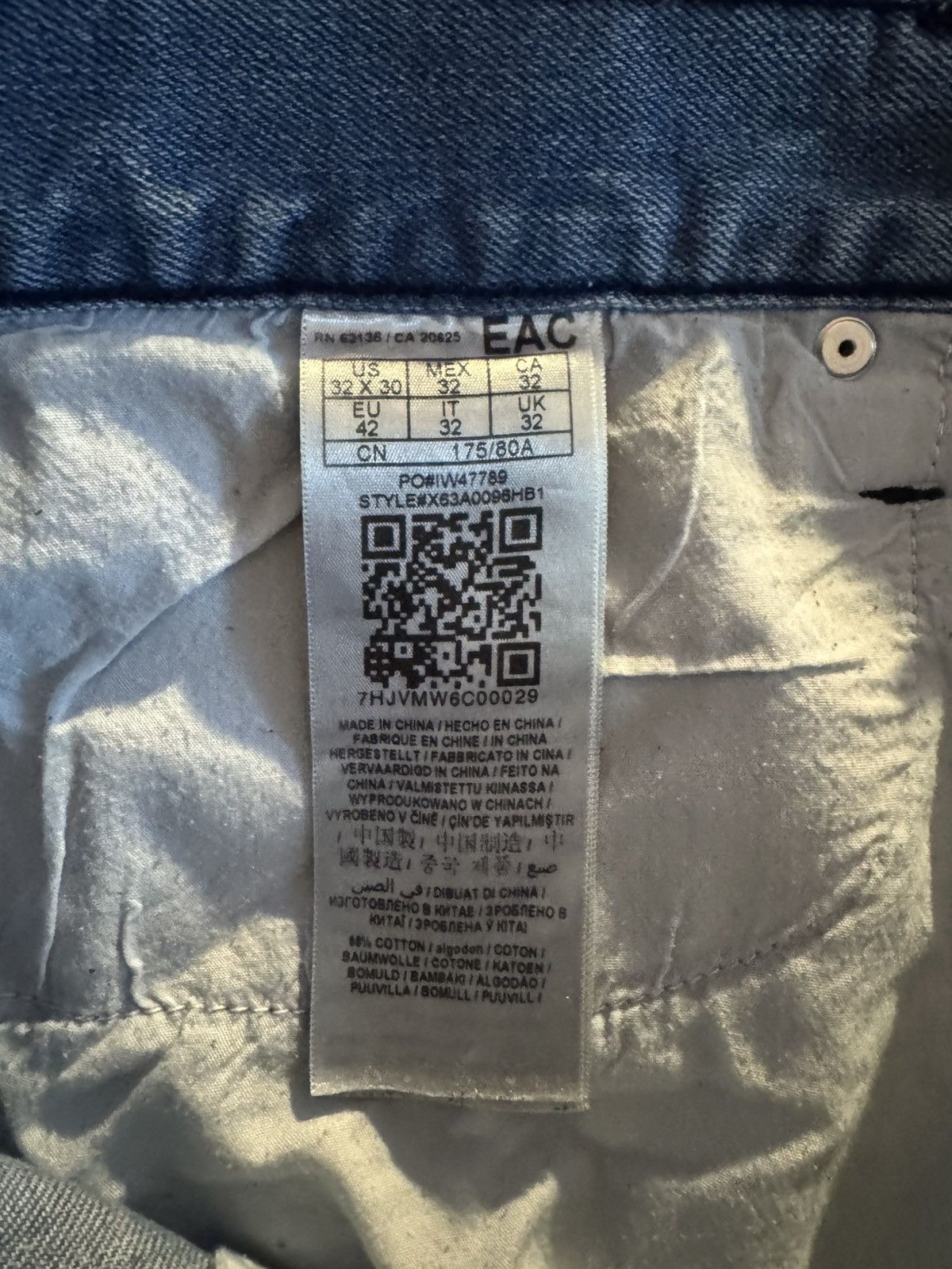 Guess Guess medium rise skinny jean Size US 32 / EU 48 - 8 Thumbnail