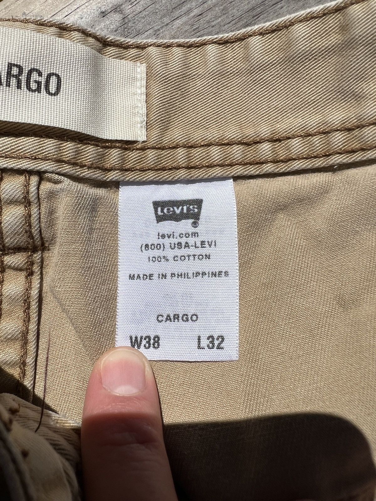 Levi's × Vintage Vintage Y2K Levi’s Baggy Cargo Khaki Pants Size US 38 / EU 54 - 7 Thumbnail