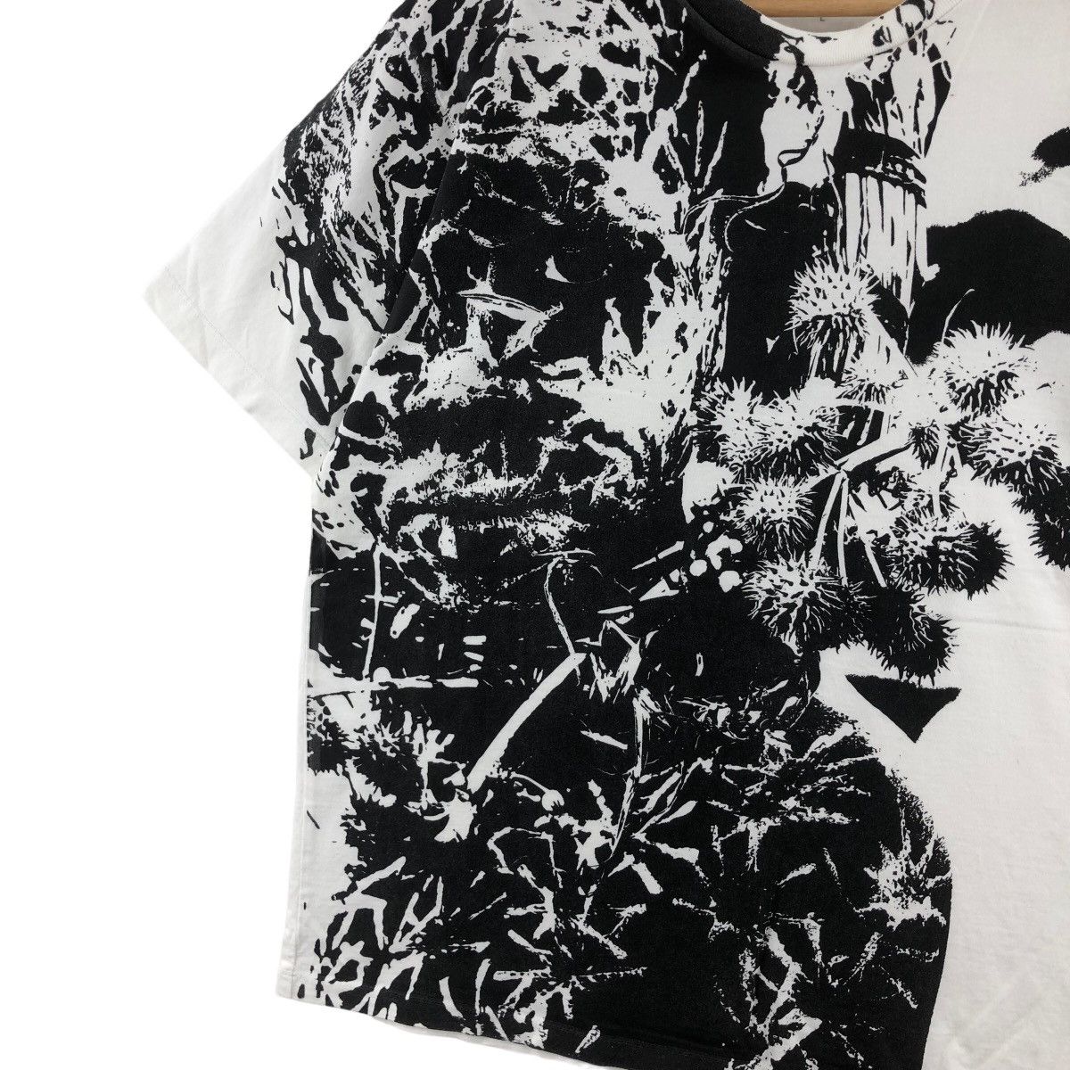 Japanese Brand × Vintage YOSHIDA NAGI T-Shirt Art Fifth Column All Over Print Size US L / EU 52-54 / 3 - 3 Thumbnail