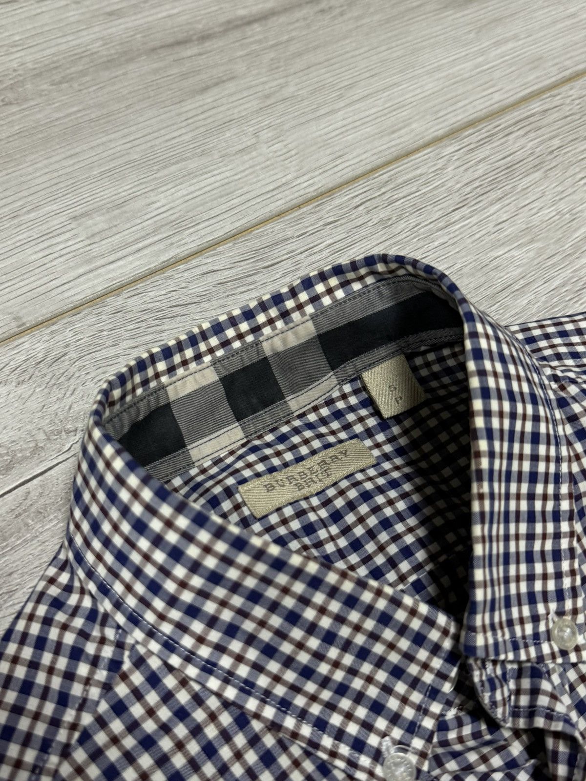 Burberry Burberry check shirt buttons up Size US S / EU 44-46 / 1 - 4 Thumbnail