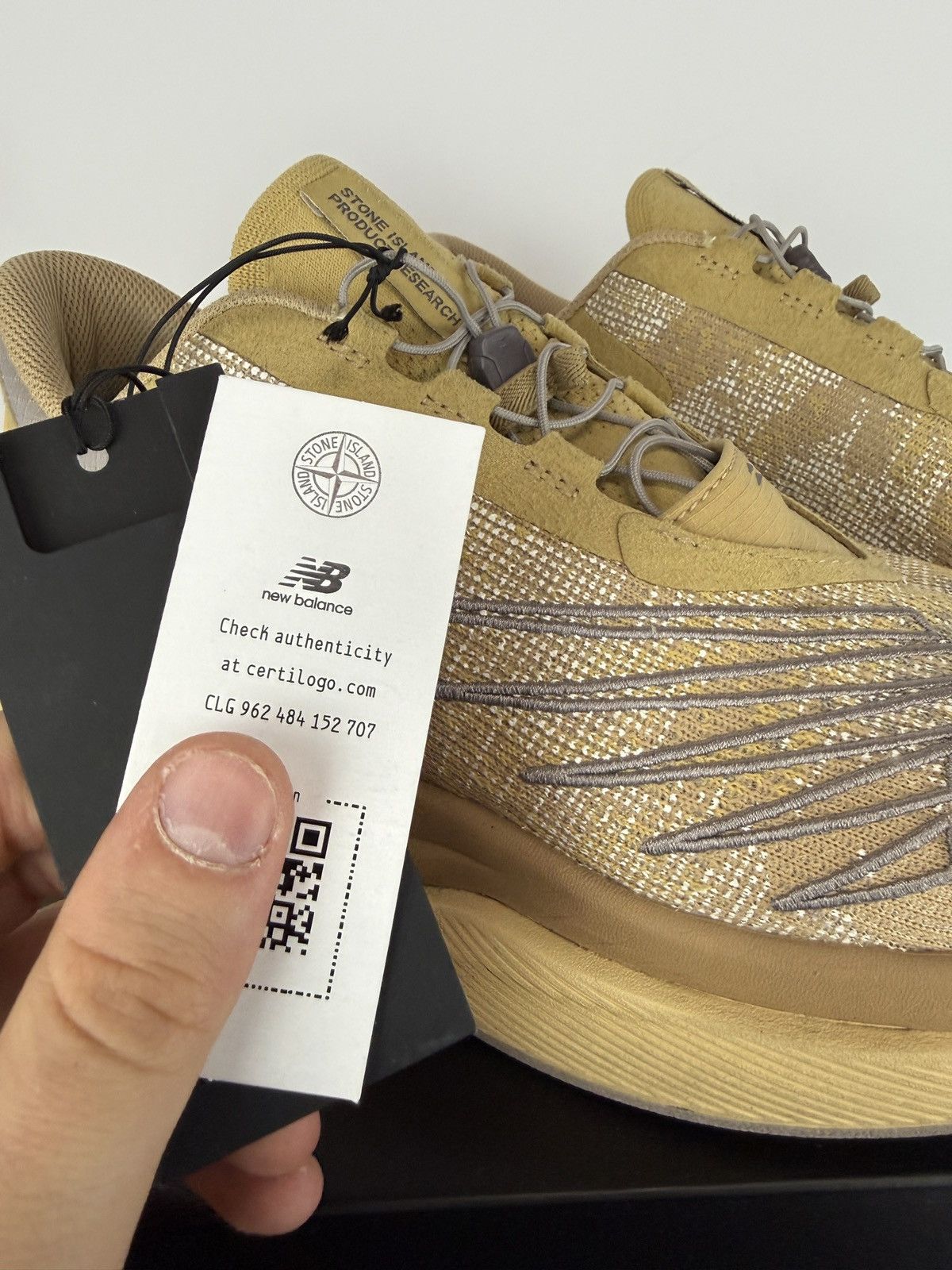 Stone Island Beige Stone Island x New Balance Fuelcell C1 shoes Size US 11.5 / EU 44-45 - 12 Thumbnail