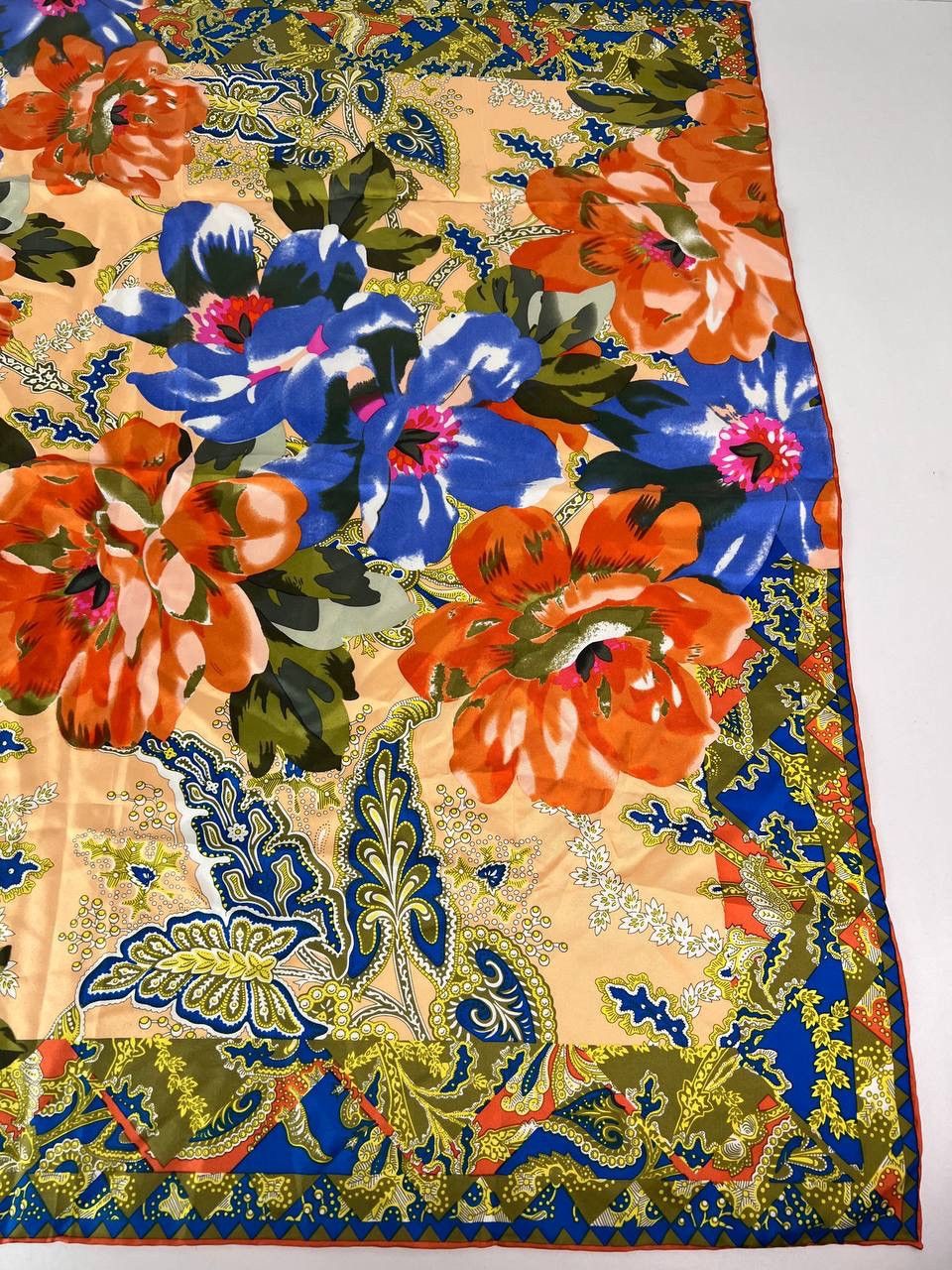 Kenzo Kenzo silk 90s flower scarf Size ONE SIZE - 8 Thumbnail