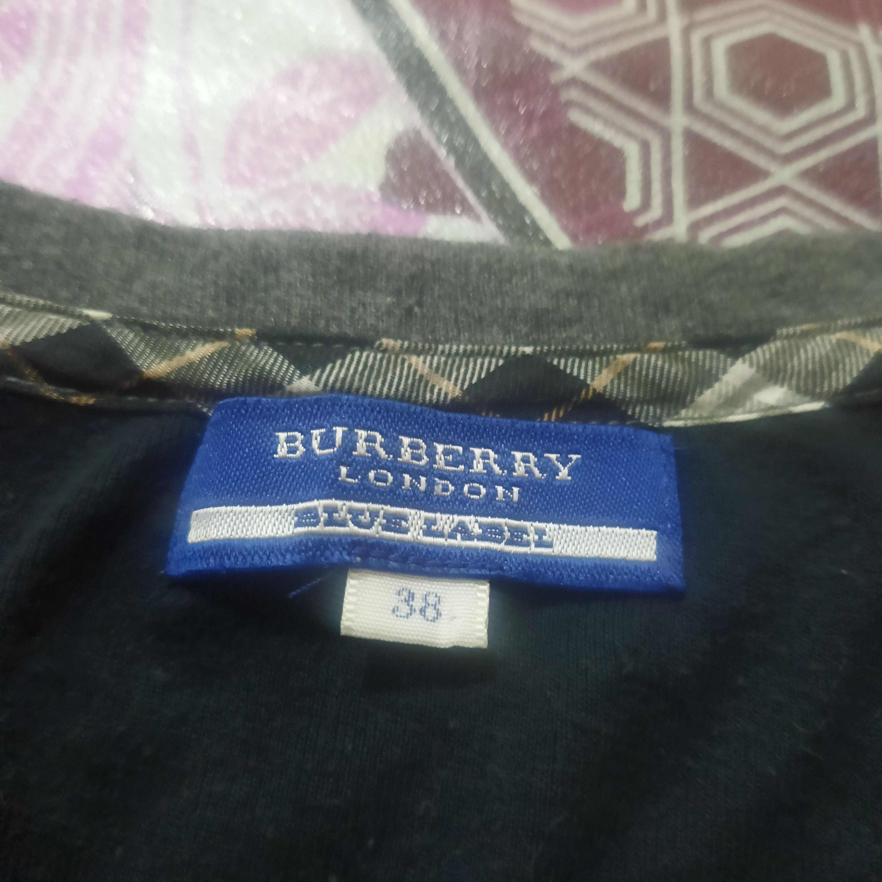Burberry Burberry Blue Label Big Logo 3 quarter Size S / US 4 / IT 40 - 4 Thumbnail