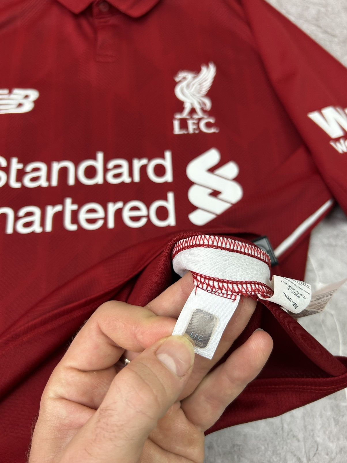 New Balance Vintage Liverpool soccer jersey size M 66 Alexander-Arnold Size US M / EU 48-50 / 2 - 7 Thumbnail