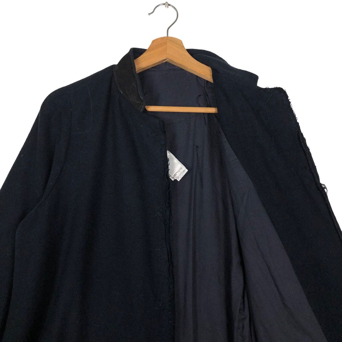 Japanese Brand 🔥Rich Black Long Jacket Fly Coats Kitsune Made in Italy Size US M / EU 48-50 / 2 - 11 Thumbnail