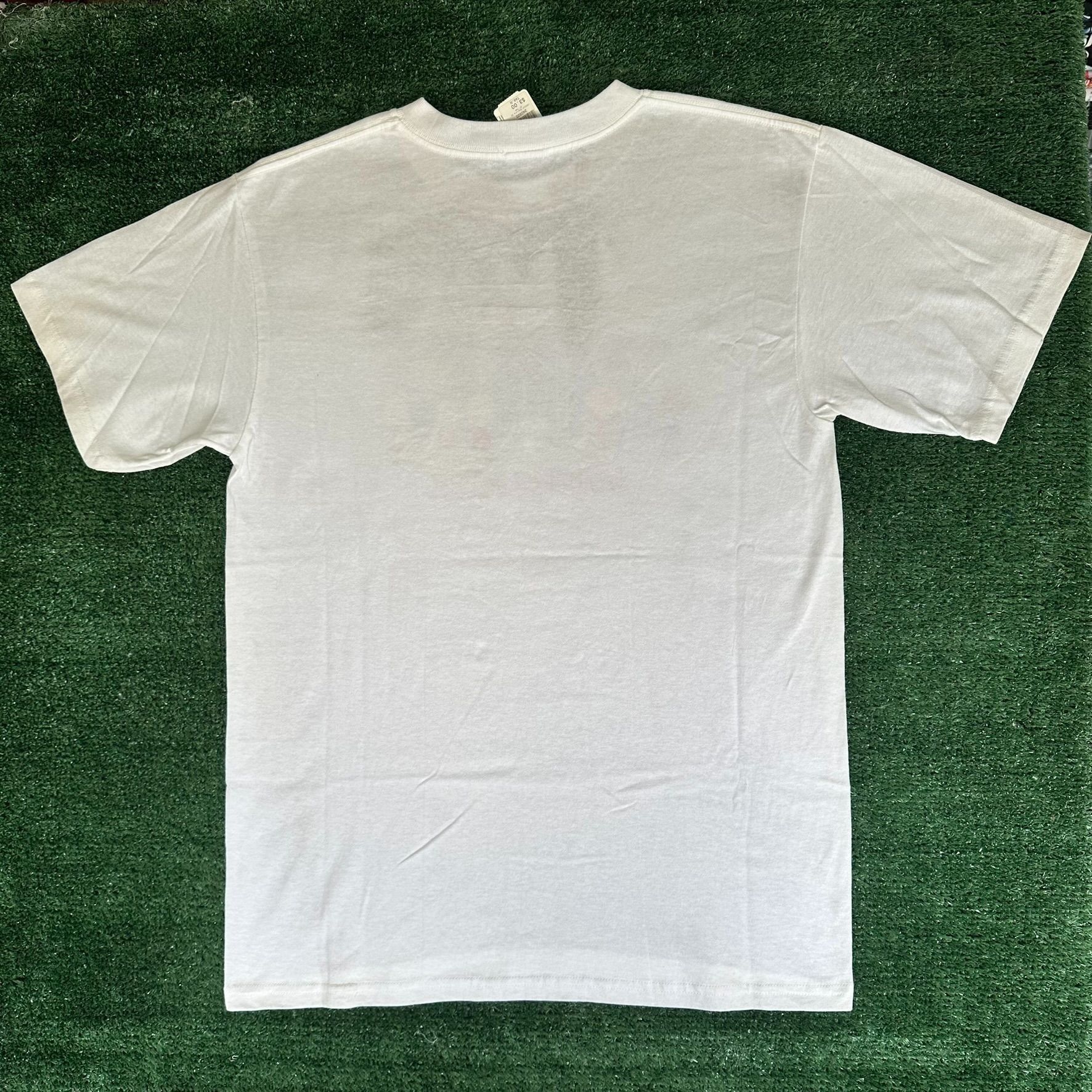 Vintage Vintage Y2K Peanuts Charlie Brown T-Shirt Snoopy Dorney Park Size US M / EU 48-50 / 2 - 5 Thumbnail