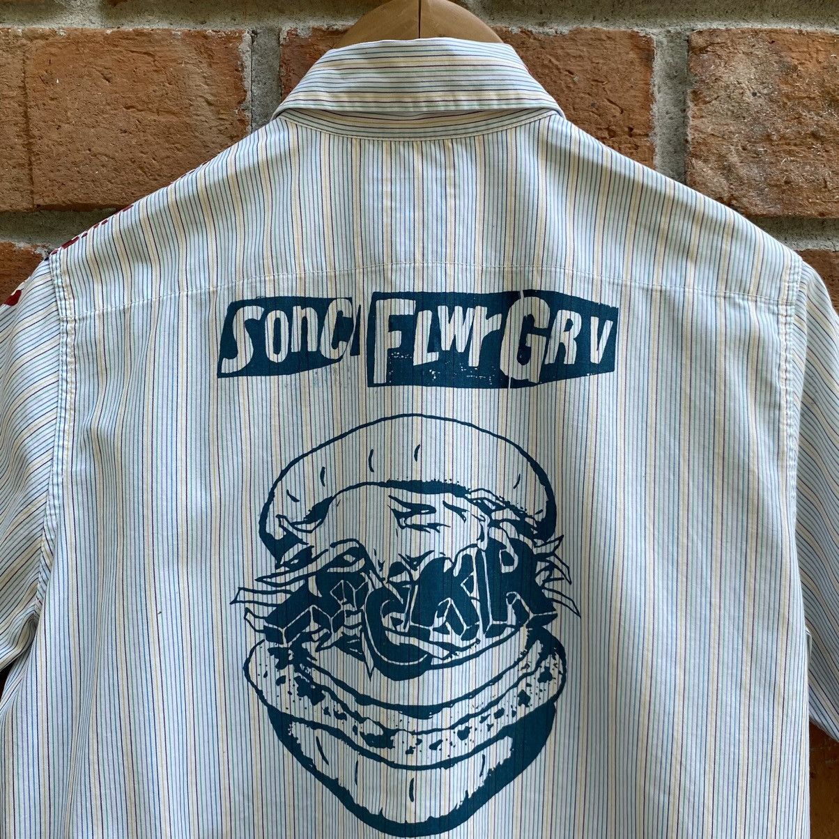 Japanese Brand RNA. Not free kissing Red and White Striped Graphic Shirt Size US M / EU 48-50 / 2 - 11 Thumbnail