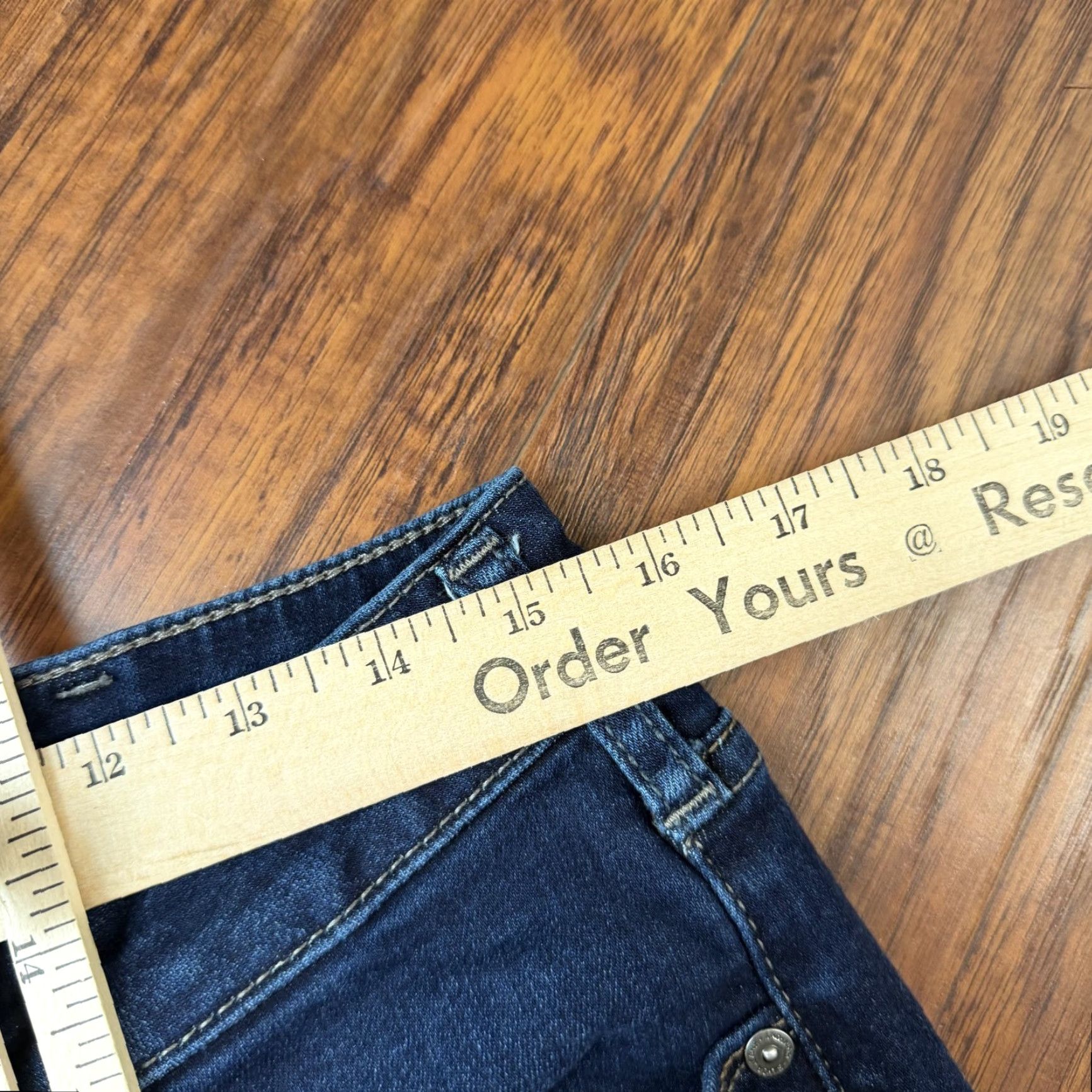Silver Jeans Co. Silver Jeans Womens 32 Boot Cut Slim Fit Mid Rise Dark Wash Denim Avery 30x36 Jeans Size 30" / US 8 / IT 44 - 5 Thumbnail