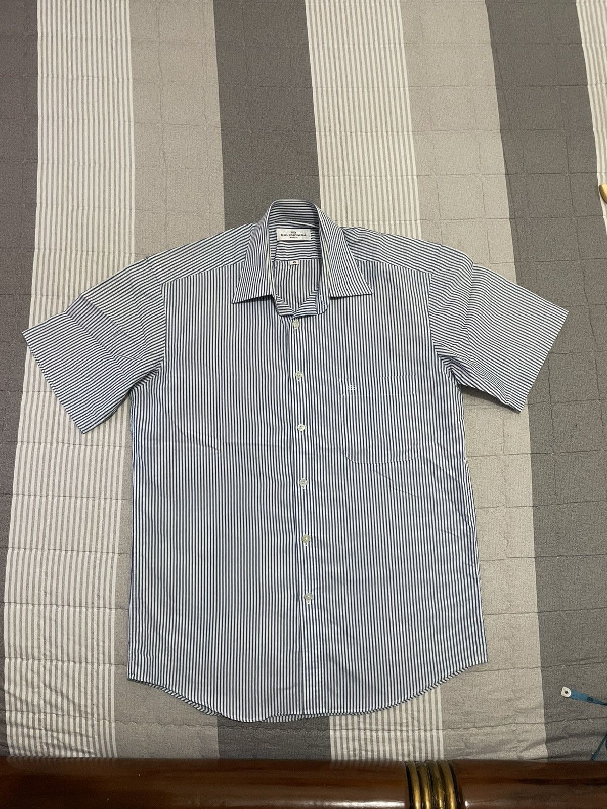 Balenciaga Shirt balenciaga Size US L / EU 52-54 / 3 - 5 Thumbnail