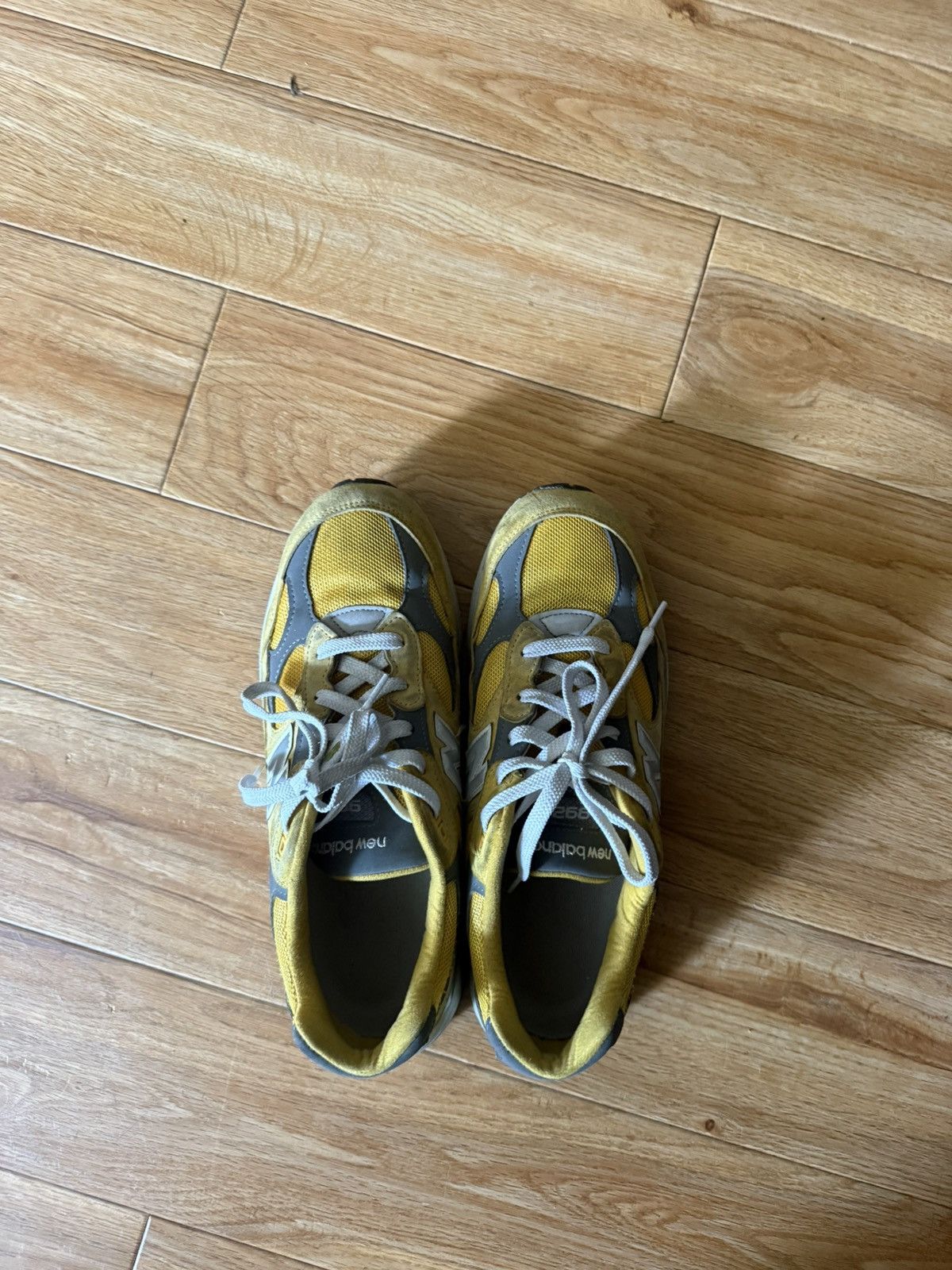 New Balance New Balance 992 - Yellow - Size 9.5 Size US 9.5 / EU 42-43 - 3 Thumbnail