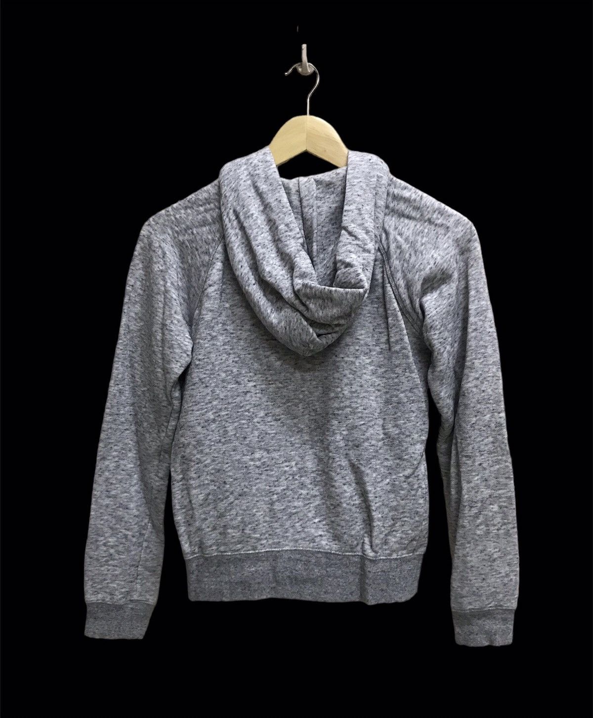 Japanese Brand UNIQLO PLAIN ZIP UP SWEATER HOODIE FOR KIDS Size XXS / US 00 / IT 34 - 2 Thumbnail