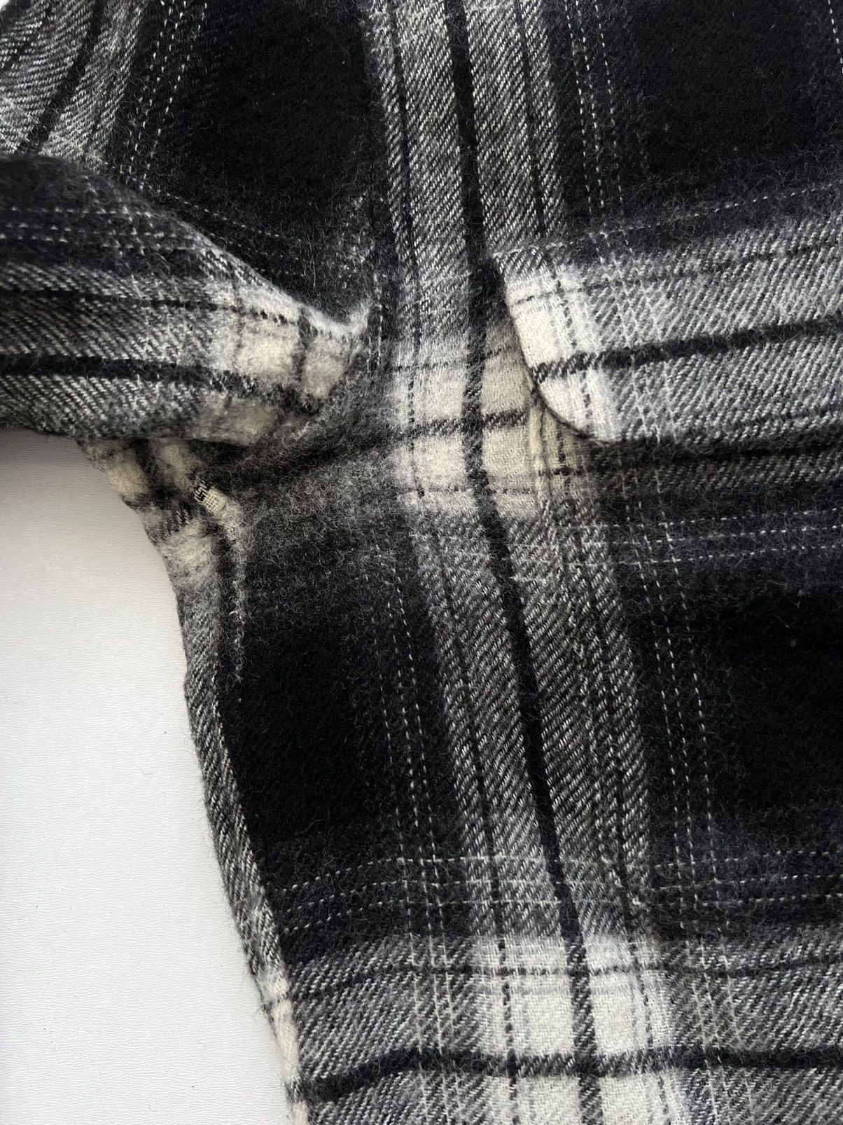 20471120 🔥SAMPLE Attachment Kazuyuki Kumagai Cashmere Grunge Shirt Size US S / EU 44-46 / 1 - 8 Thumbnail