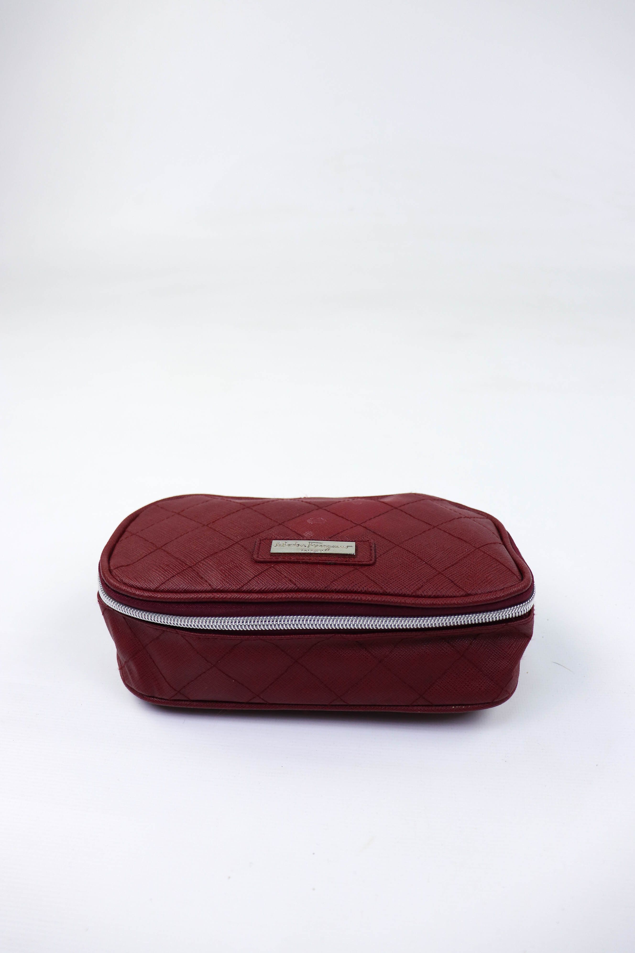 Salvatore Ferragamo Salvatore Ferragamo Parfums Singapore Airlines Red Zip Pouch Size ONE SIZE - 2 Thumbnail