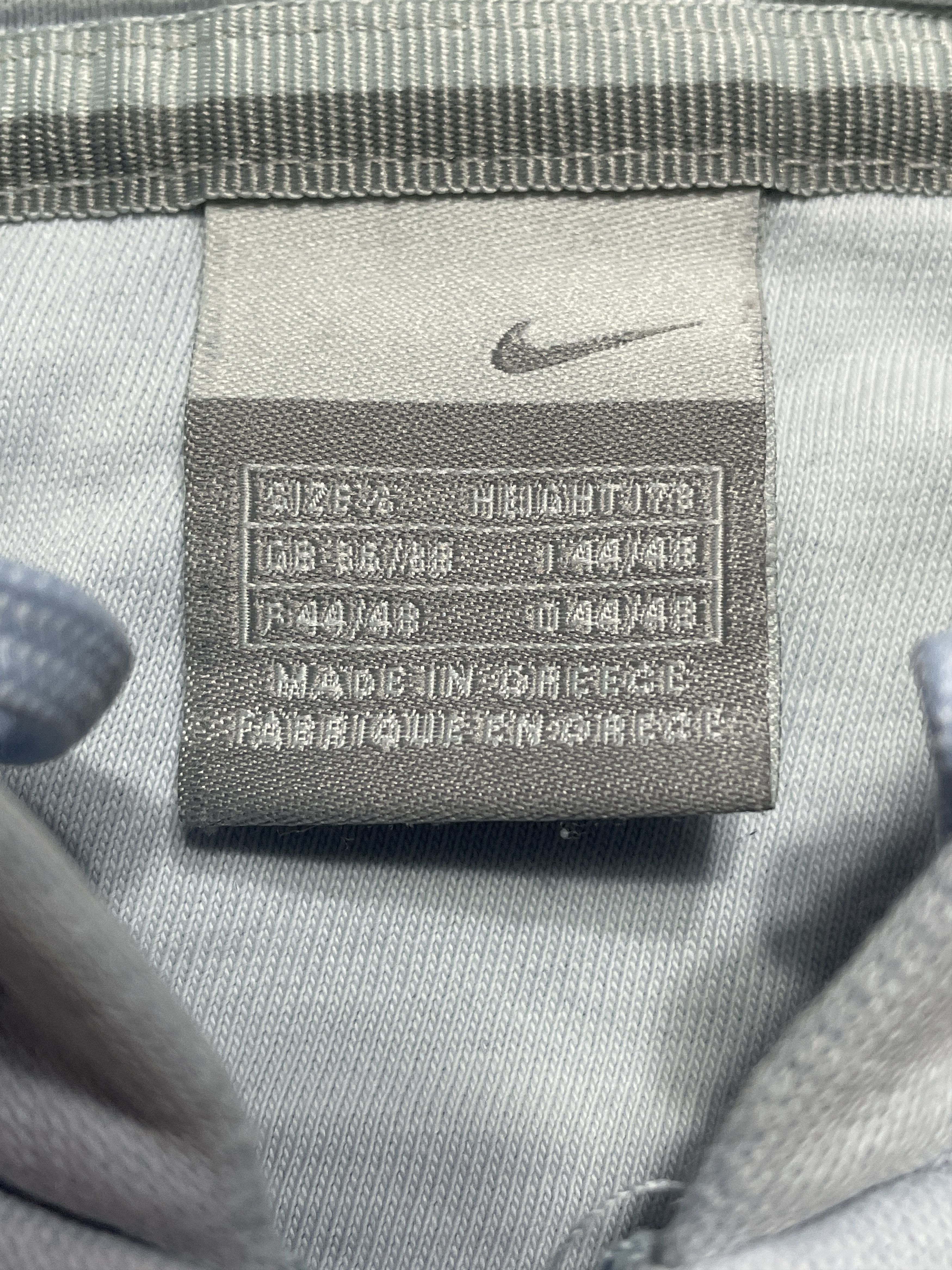 Nike RARE❗️Nike Vintage Y2K Hoodie Silver Tag Boxy Fit Baby Blue Size US S / EU 44-46 / 1 - 3 Thumbnail