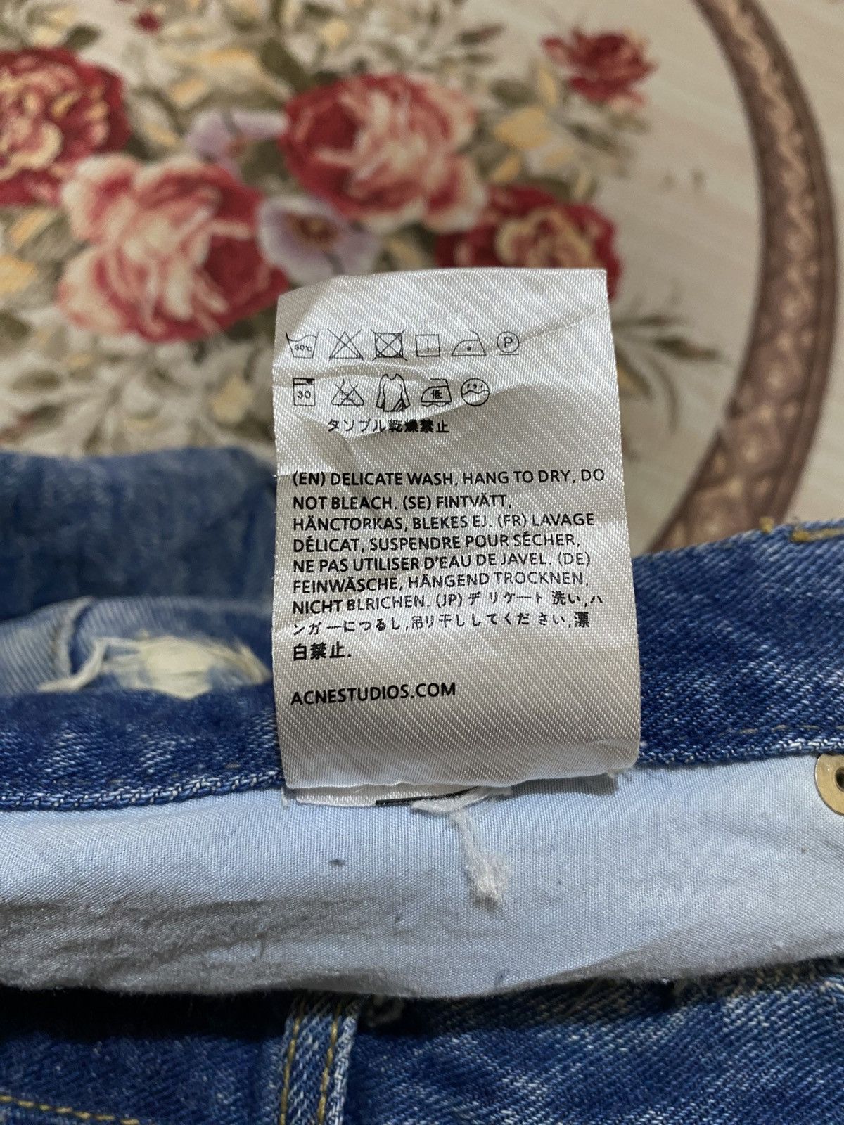 Acne Studios Acne Studios Short Jeans Size 28" / US 6 / IT 42 - 8 Thumbnail
