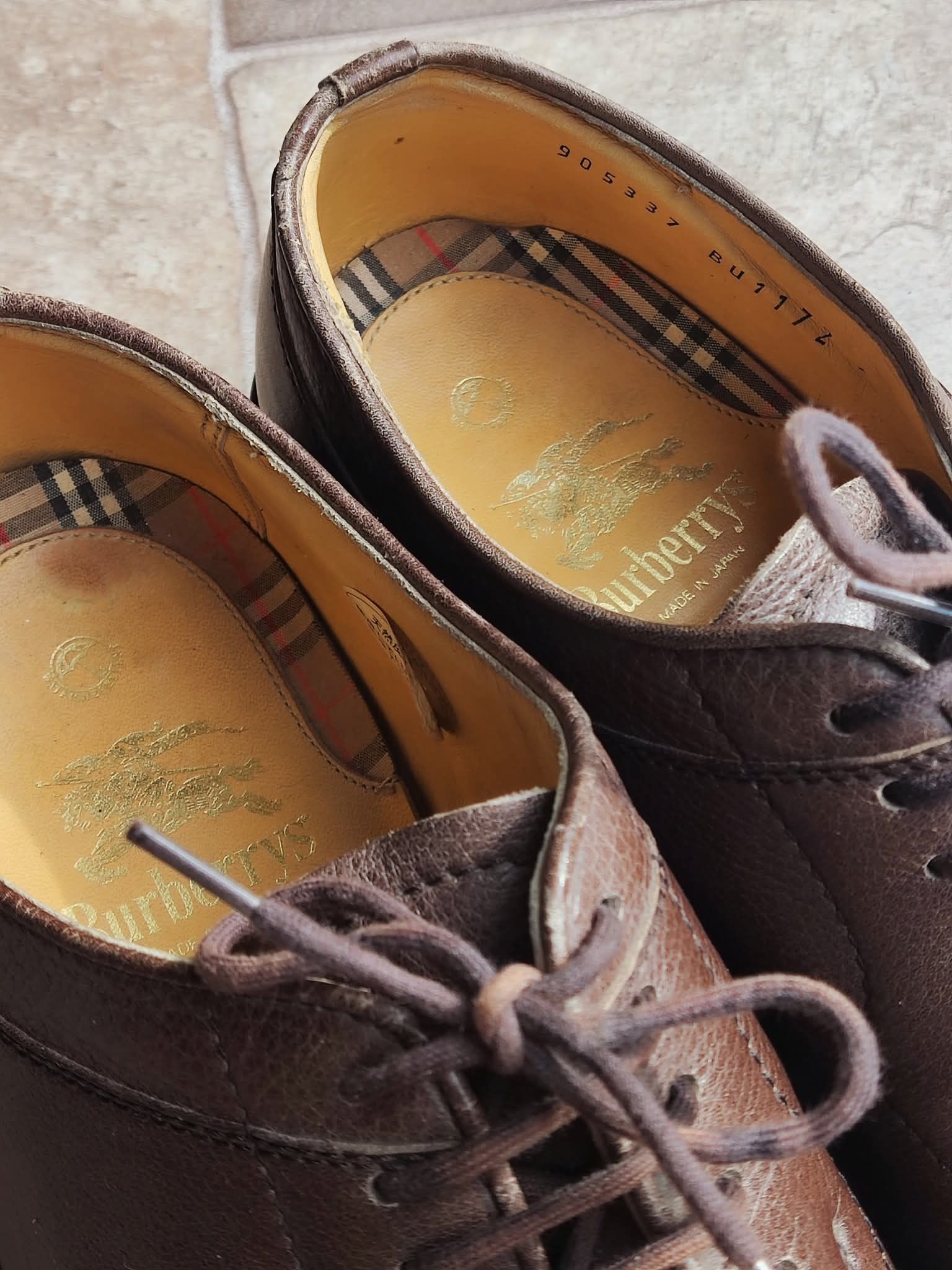 Burberry Burberry Made in Japan Authentic 24.5 cm Size US 6.5 / EU 39-40 - 3 Thumbnail