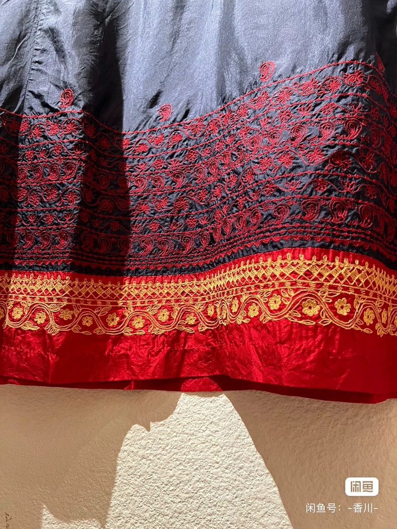 Issey Miyake Issey Miyake size:2 Dark blue silk embroidered dress Size XS / US 0-2 / IT 36-38 - 4 Thumbnail