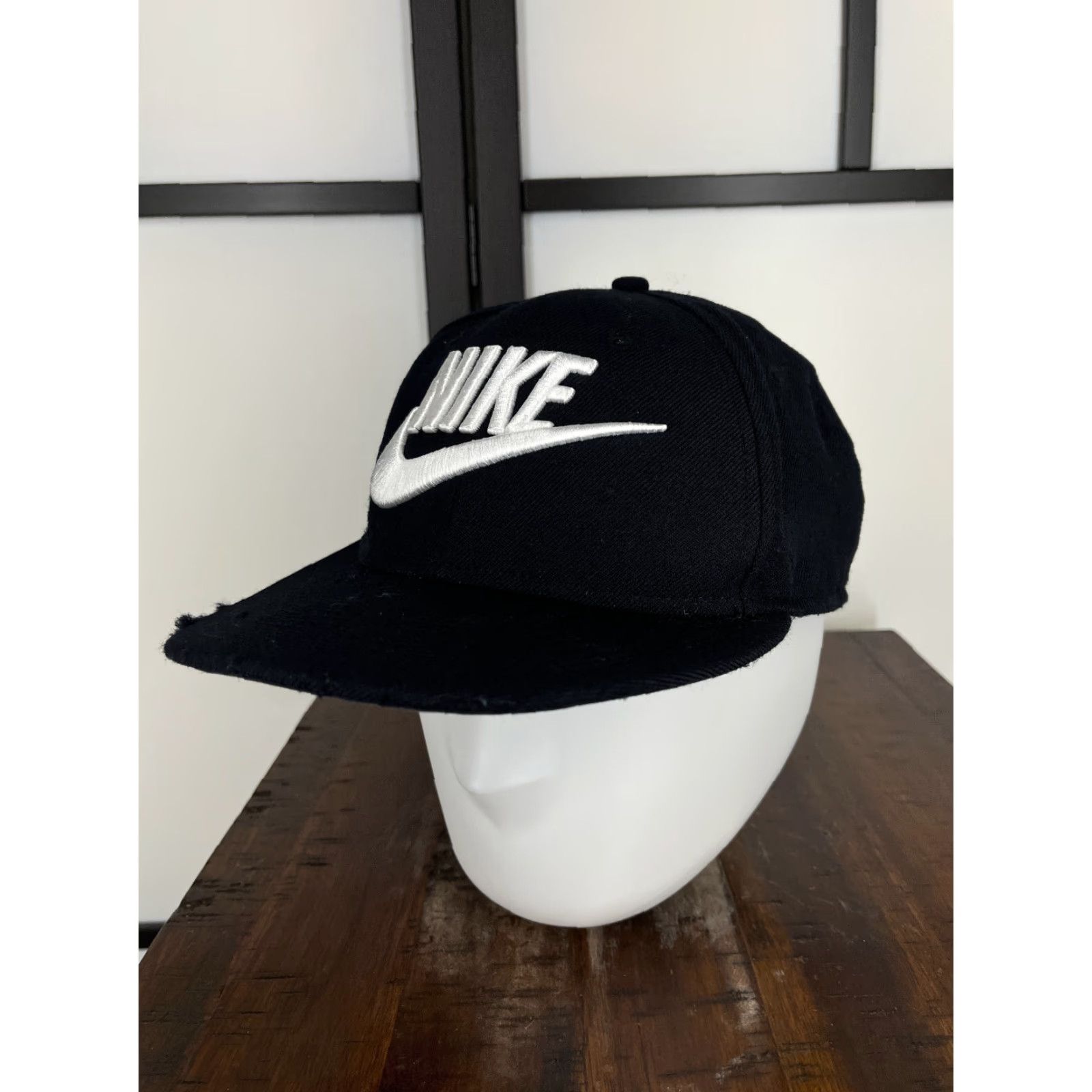 Nike Nike True Hat Cap Snap Back Adult One Size Black Cotton Polyester Wool Outdoors Cap Hat Mens Black Outdoor Sports 90s Size ONE SIZE - 4 Thumbnail