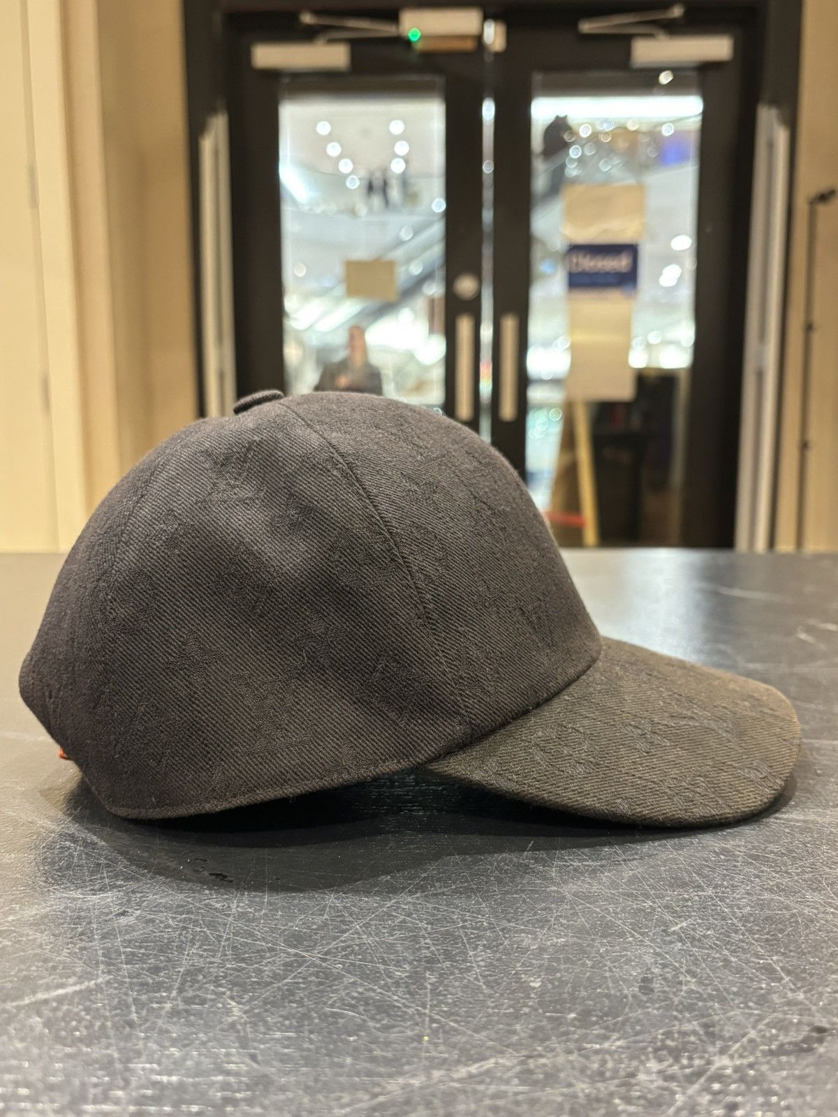Louis Vuitton Louis Vuitton Essential Monogram Hat - Black Size ONE SIZE - 2 Thumbnail