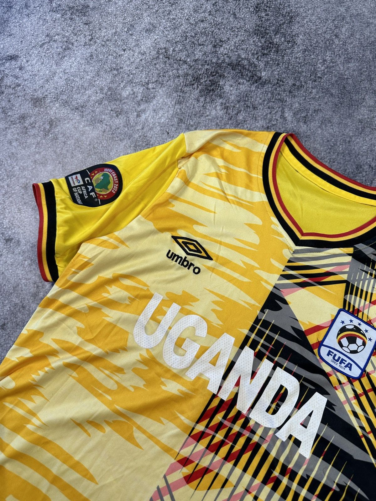 Umbro Umbro Uganda Soccer Jersey Logo Streetwear Rare Casual S Size US S / EU 44-46 / 1 - 2 Thumbnail