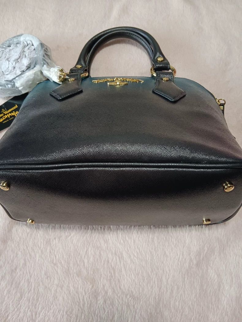 Vivienne Westwood vivienne westwood size os Cowhide cross crease shell bag Size ONE SIZE - 4 Thumbnail