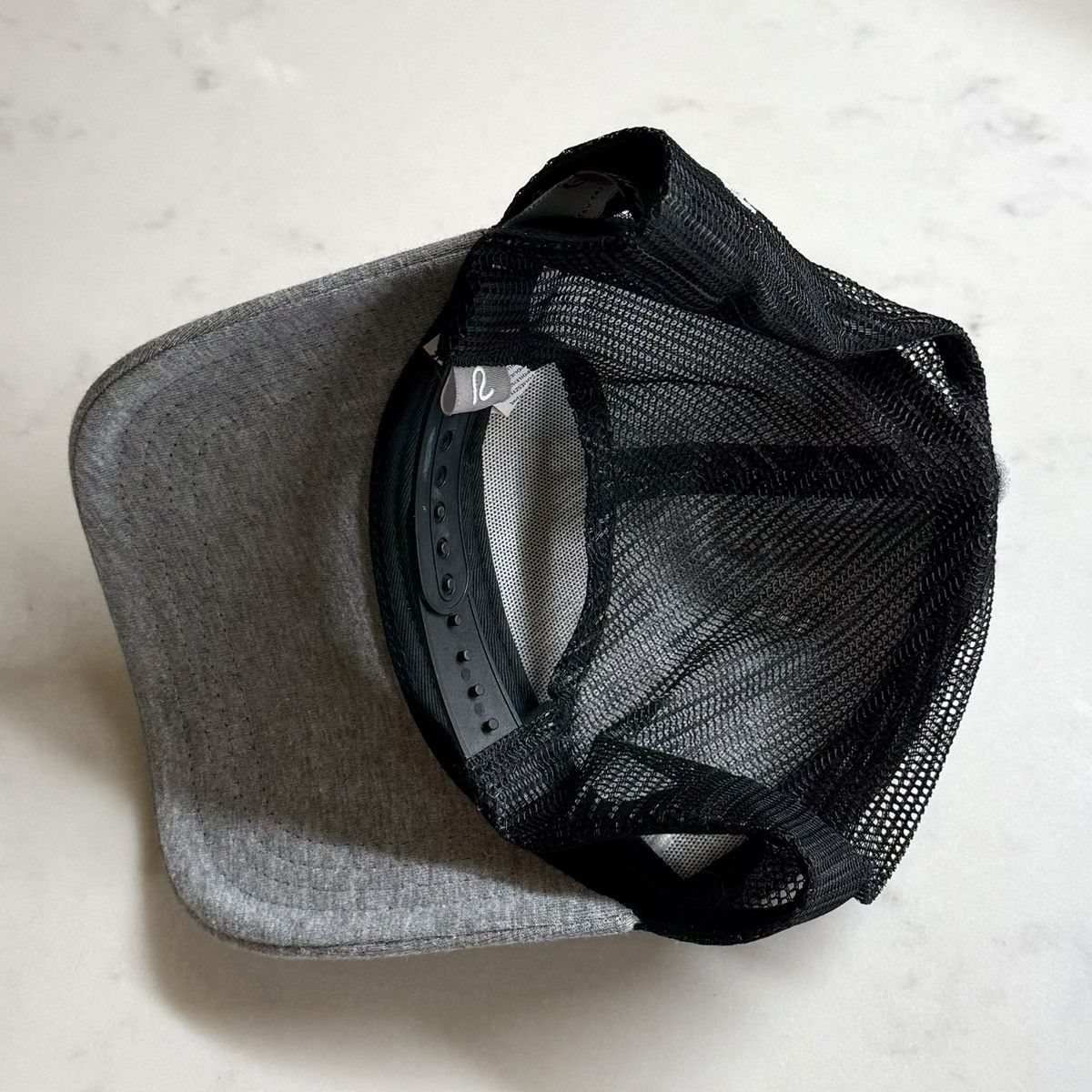 Other Rewired Foam R Trucker Cap Snapback Grey Black Hat Size ONE SIZE - 4 Thumbnail