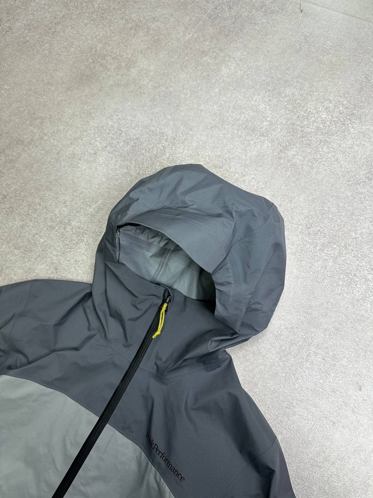 Peak Performance Vintage Peak Performance Shell Waterproof Jacket Rare L Size US L / EU 52-54 / 3 - 3 Thumbnail
