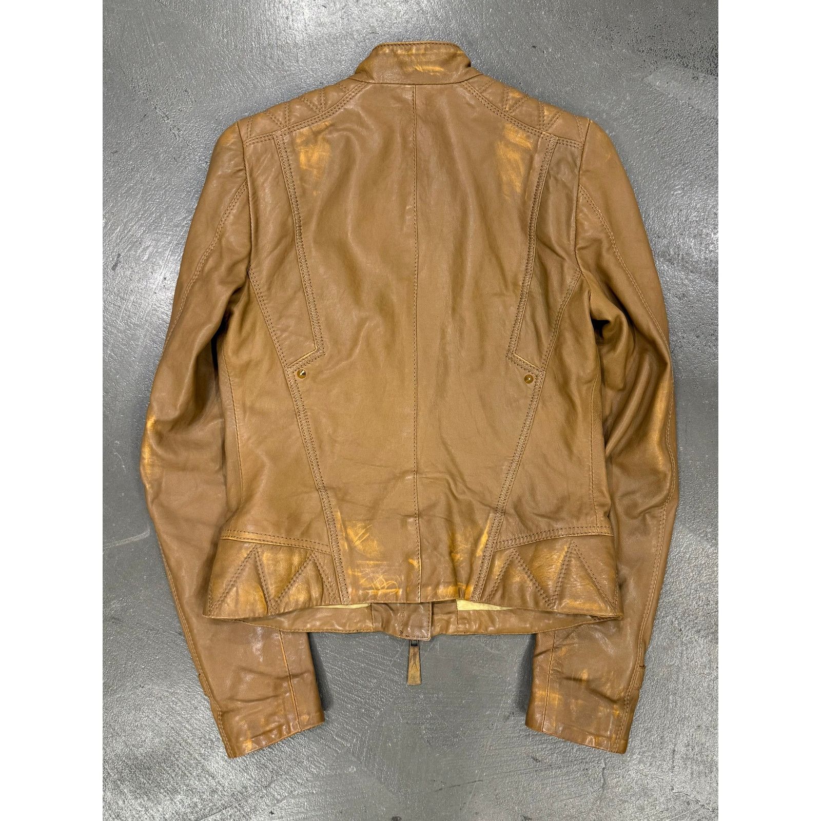 Roberto Cavalli 2000s Roberto Cavalli leather jacket with golden accents Size S / US 4 / IT 40 - 7 Thumbnail
