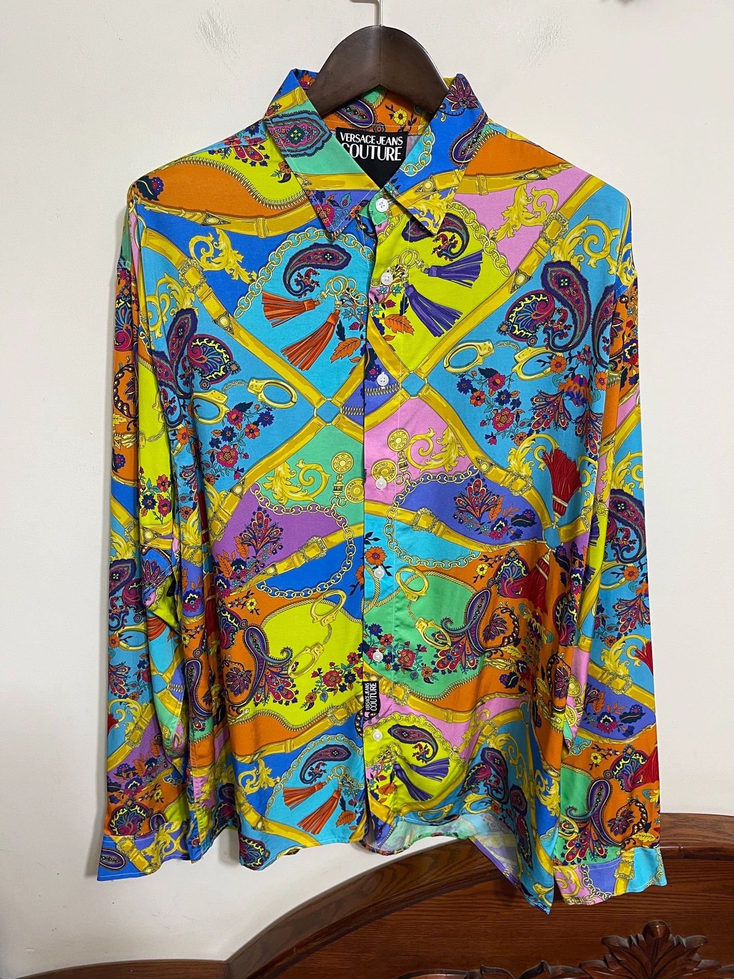 Versace Versace Oversize Baroque Print LS Shirt 52 Size US L / EU 52-54 / 3 - 1 Thumbnail