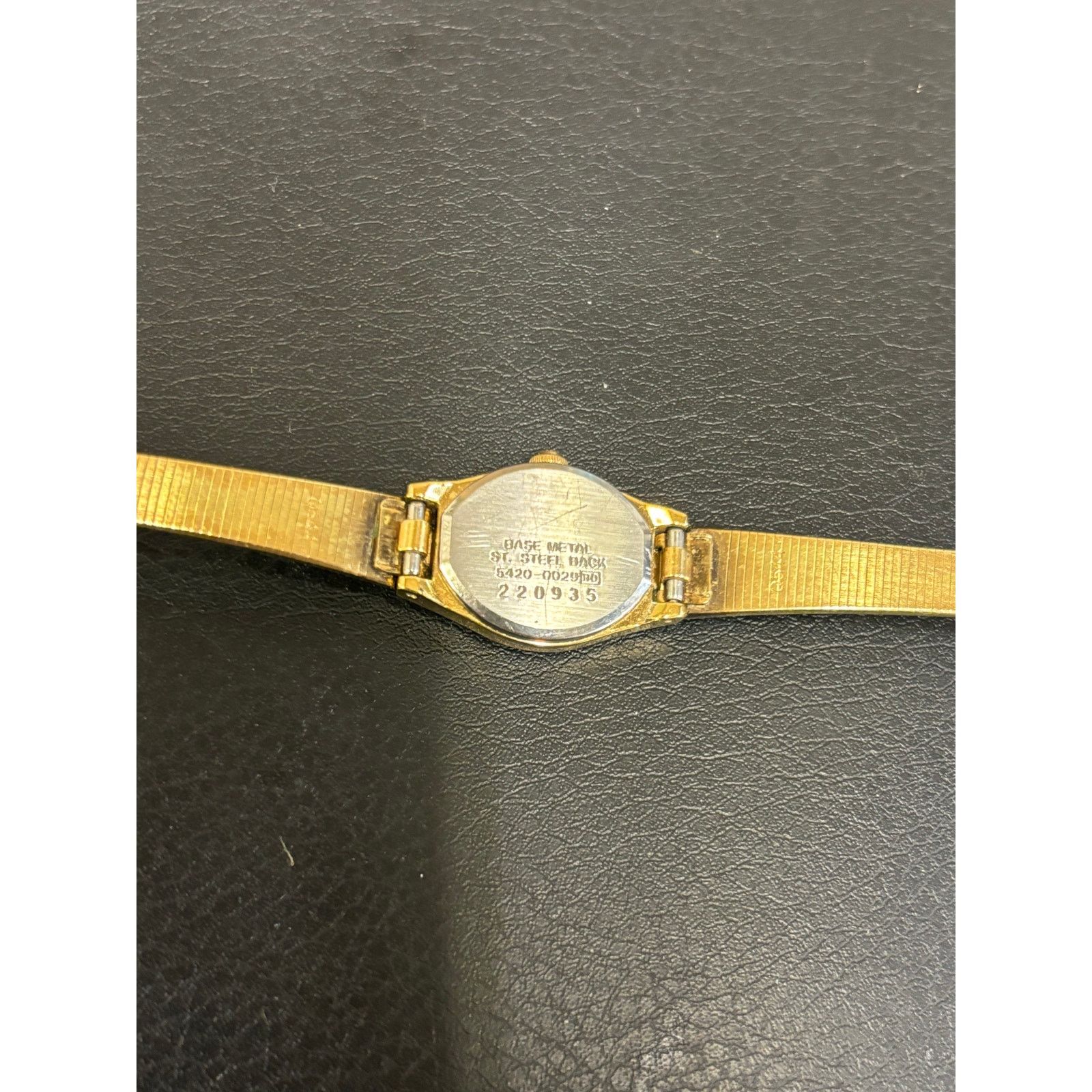 Seiko Vintage Seiko 5420-0029 Gold Tone Women’s Watch! Size ONE SIZE - 10 Thumbnail