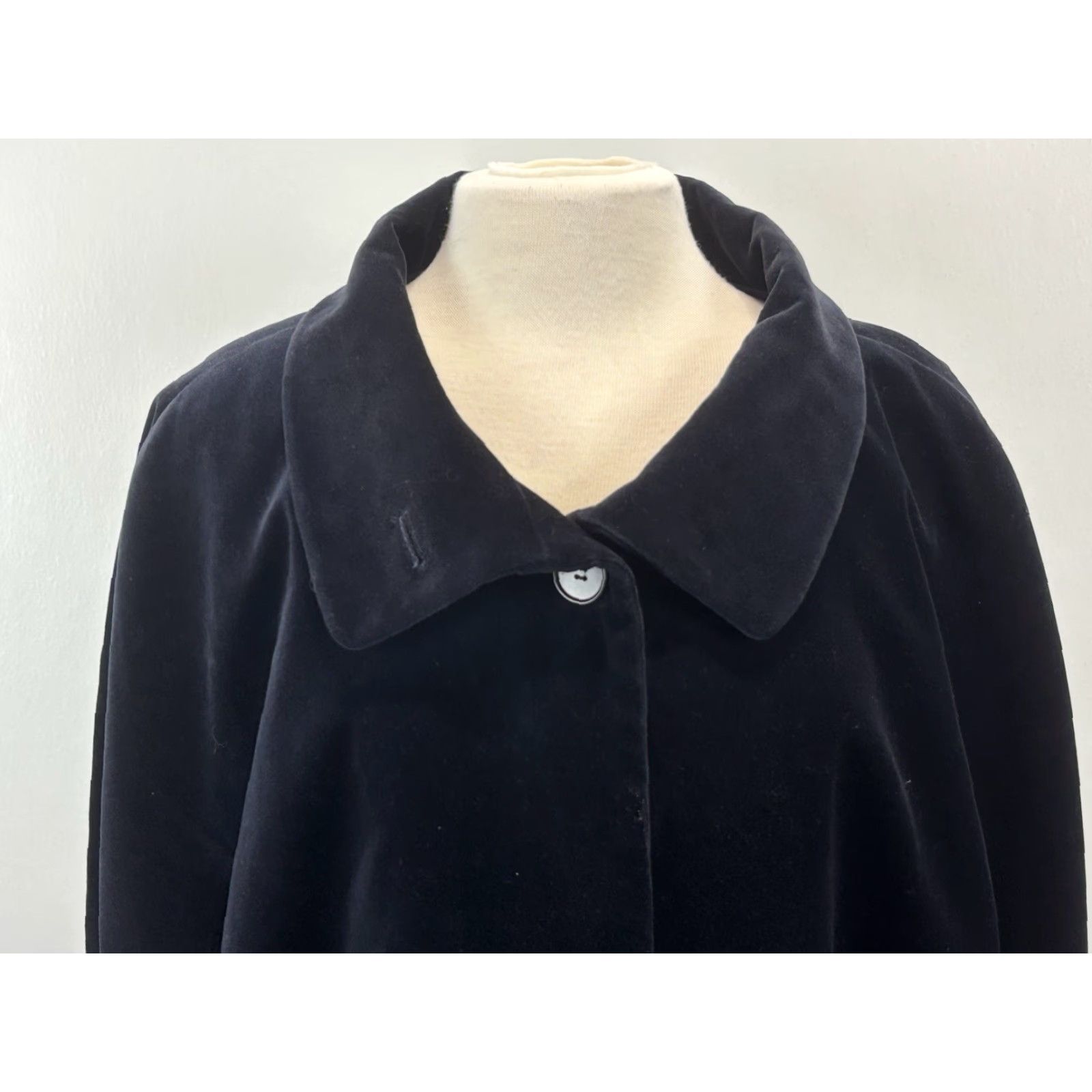 Talbots VINTAGE Talbots Velvet Jacket 22W Plus Women’s Black/Blue Lined Classic Whimsigoth Size 3XL / US 20-22 - 5 Thumbnail