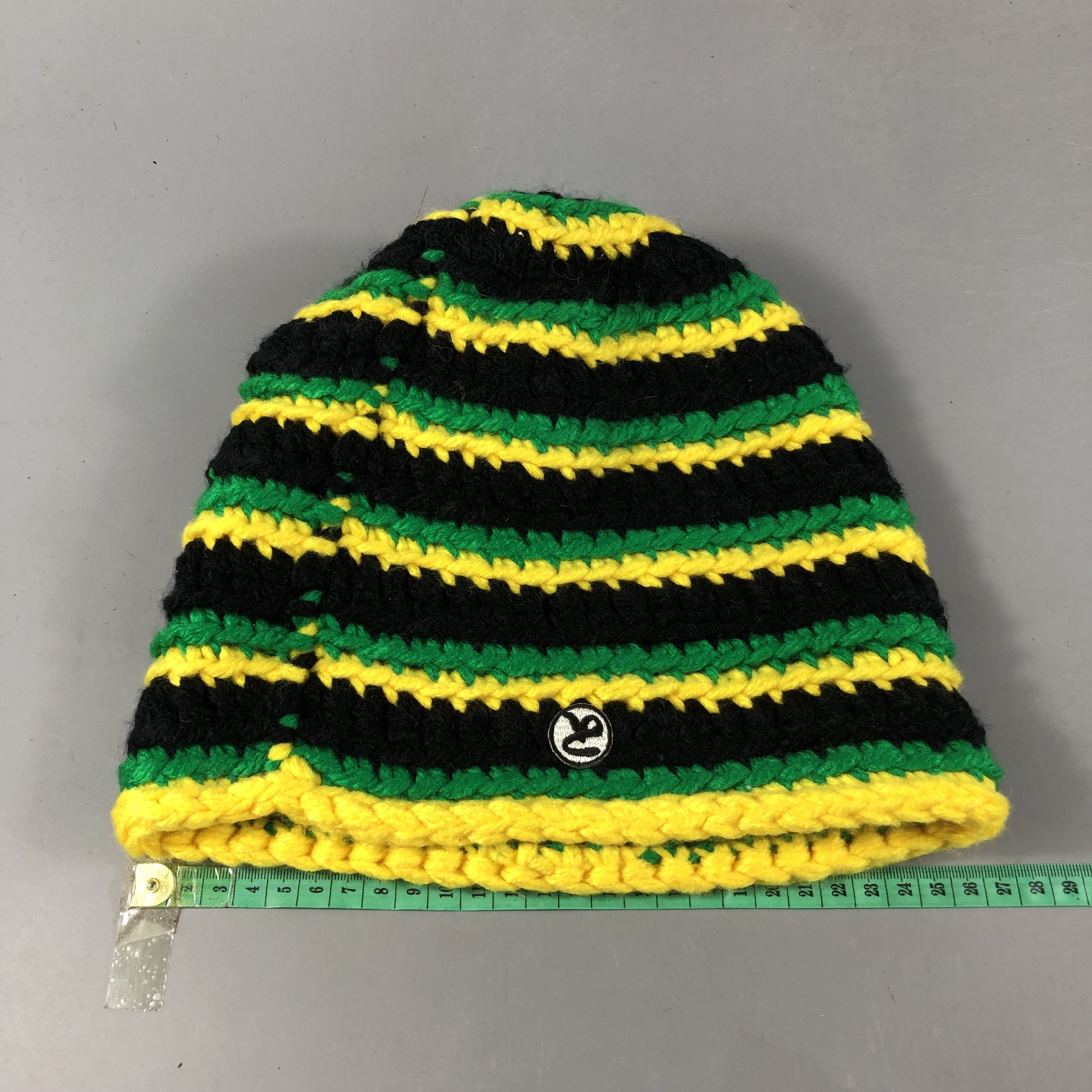 Vintage Unknown Striped Knit Beanie Snowcap Snow Hat B929 Size ONE SIZE - 3 Thumbnail