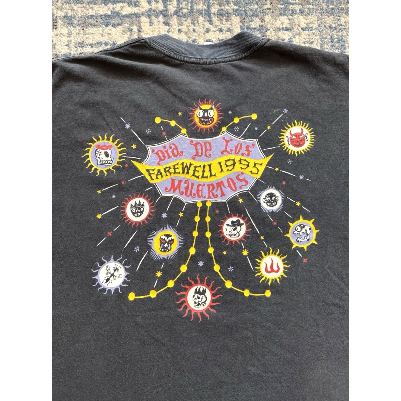 Devoa VINTAGE 1995 Oingo Boingo Dia De Los Muertos T Shirt XL Black Cotton Logo 90s Band Punk Rock Devo B-52s Mens Size US XL / EU 56 / 4 - 4 Thumbnail