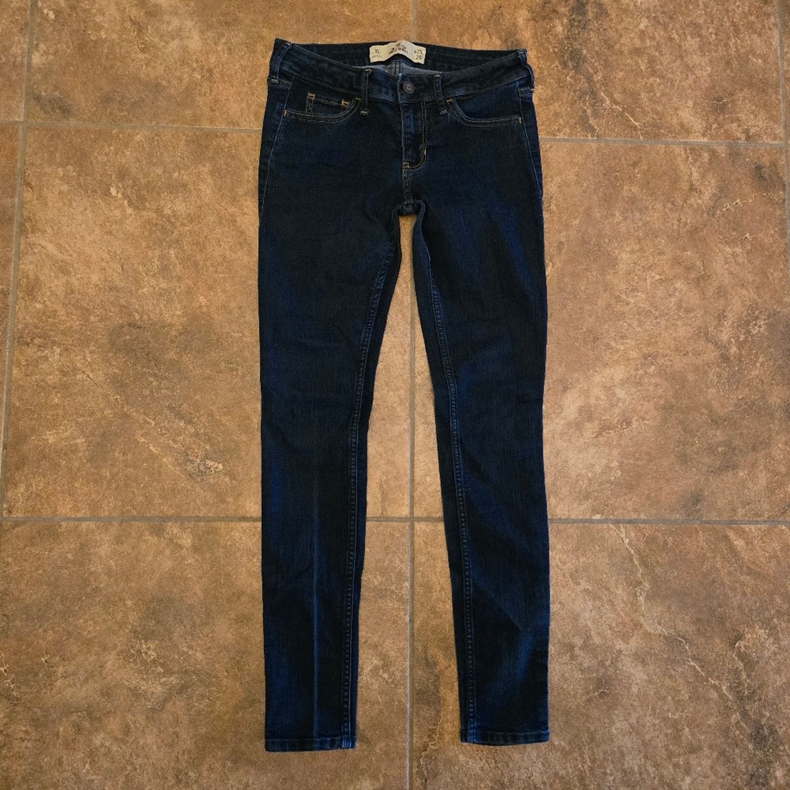 Hollister Dark Denim | HOLLISTER | Super Skinny Jean Size 25" / US 0 / IT 36 - 1 Thumbnail