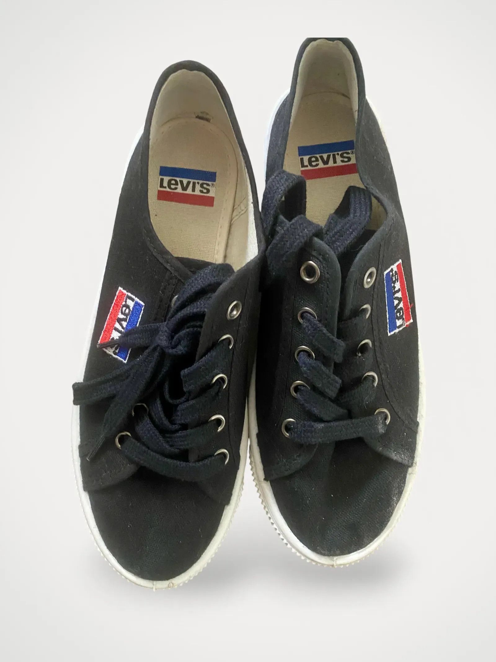 Levi's Levi's Sneakers Size US 7 / IT 37 - 1 Thumbnail