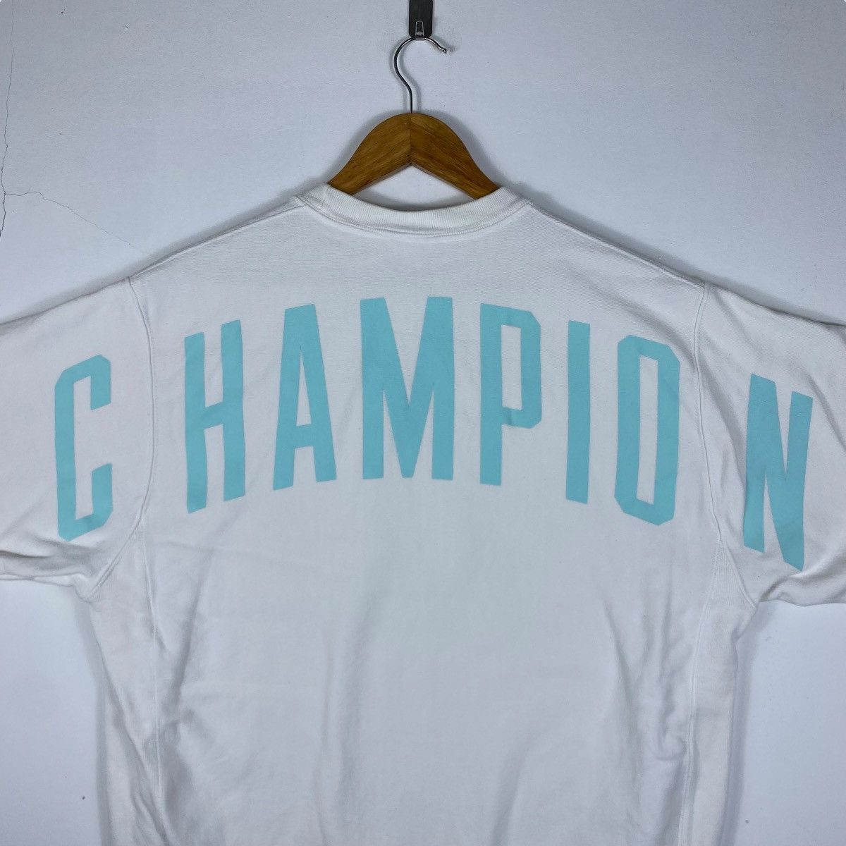 Champion × Vintage Vintage 00's CHAMPION Reverse Weave Small Logo Crewneck Size US L / EU 52-54 / 3 - 6 Thumbnail