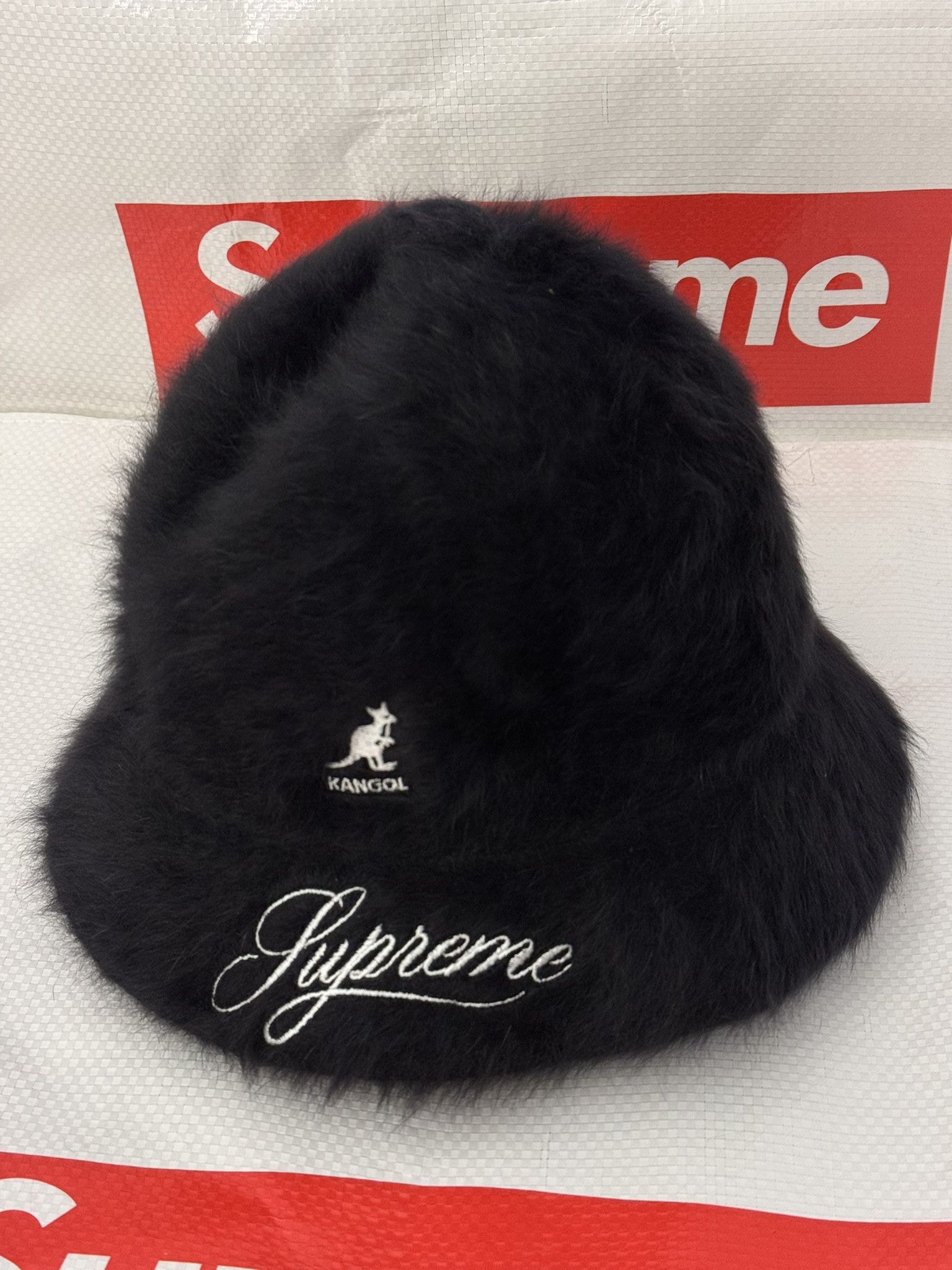 新入荷 Supreme Hats Kangol Furgora Casual 帽子