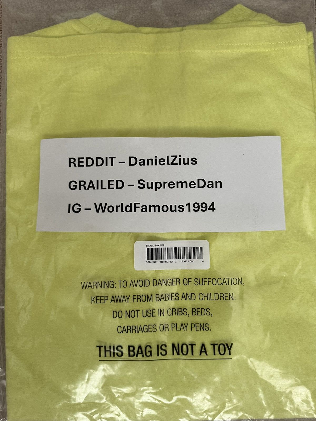 Supreme Supreme Small Box Tee ‘Yellow’ Size US M / EU 48-50 / 2 - 3 Thumbnail
