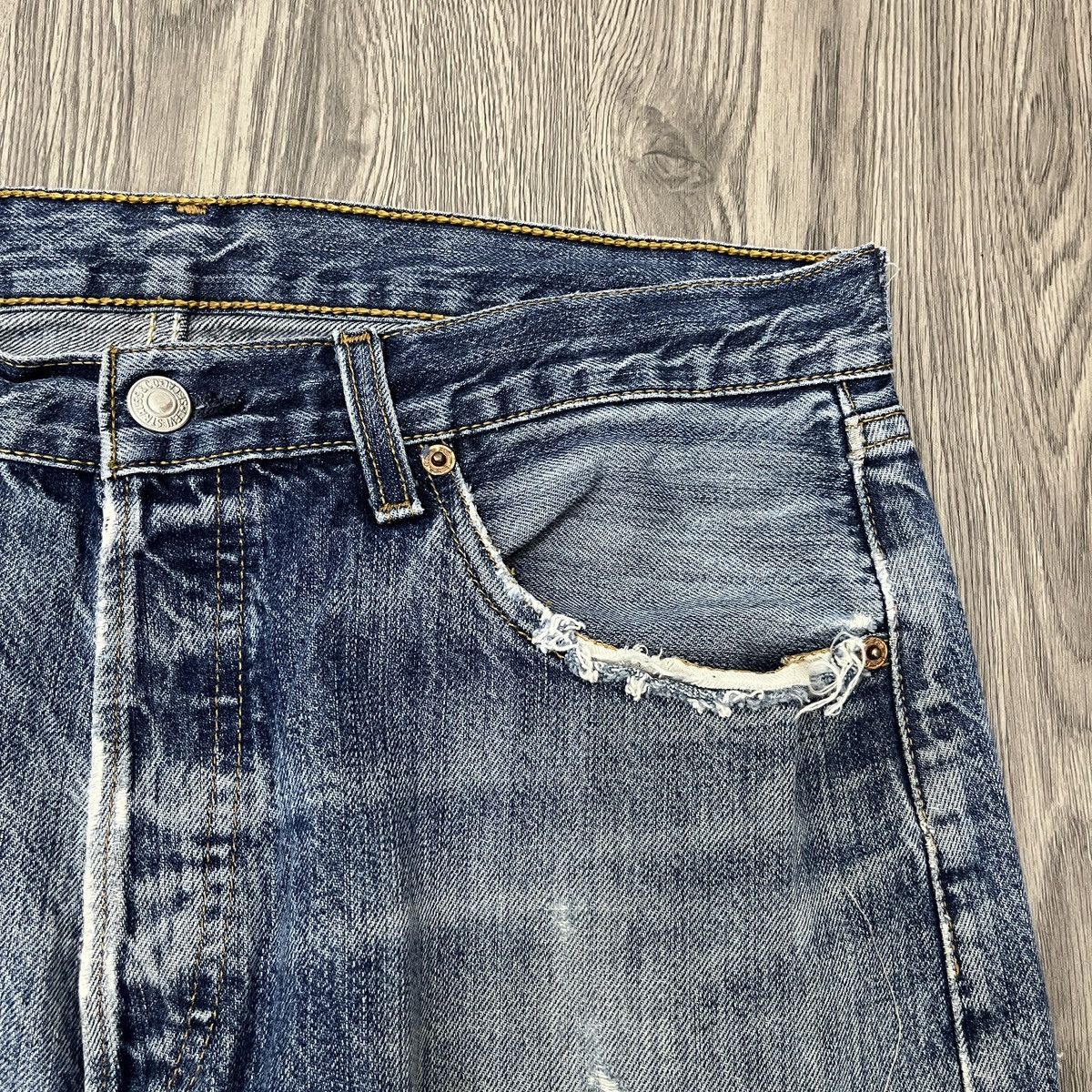 Levi's Vintage Clothing 2000s Levi's 501 Distresse Denim ifsixwasnine Size US 34 / EU 50 - 6 Thumbnail