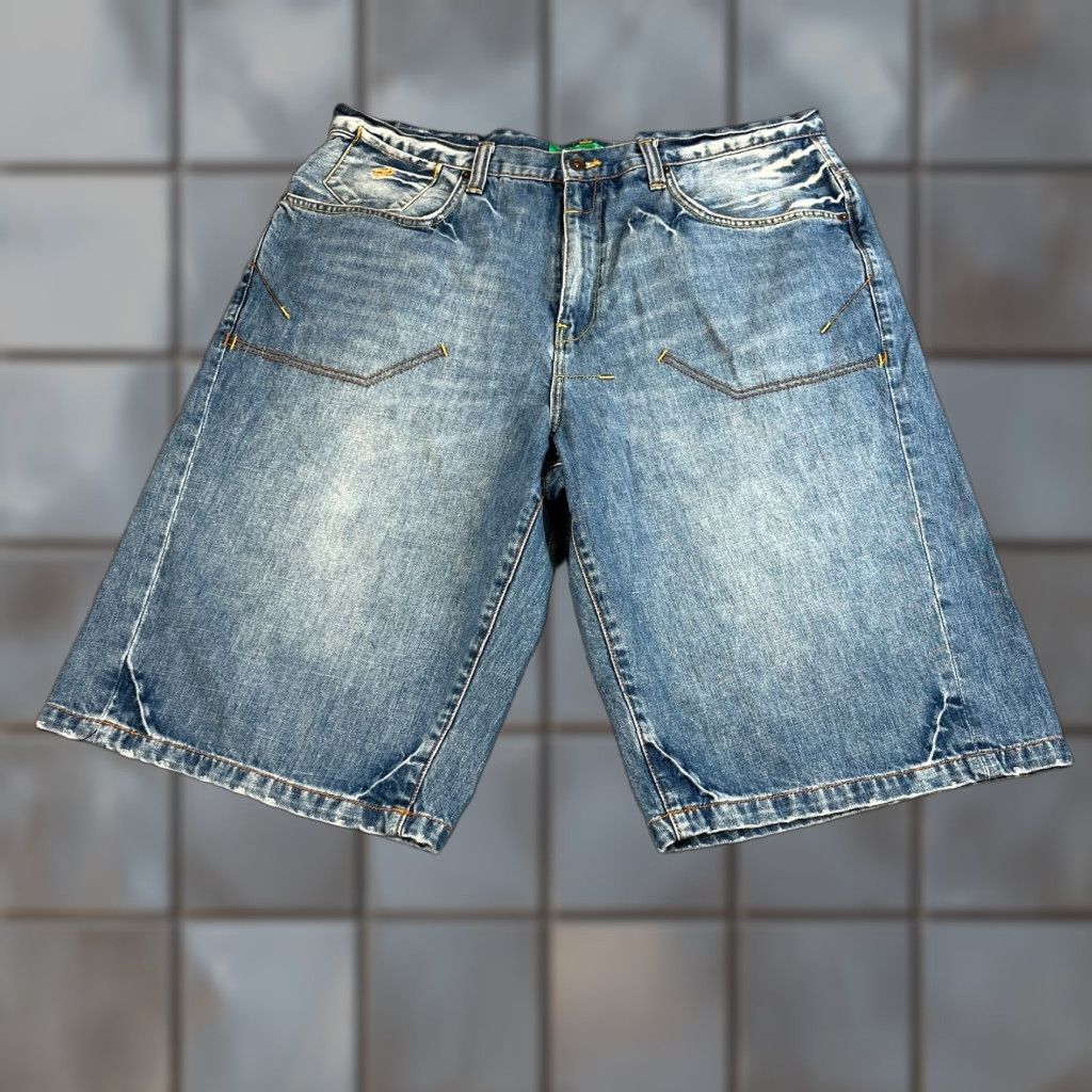 Rocawear Rocawear Mens Denim Shorts W40 Blue Baggy Y2K hip Hop Grunge Skater Vintage 90s Bermuda Casual 90s Hip Hop Mens Regular Blue Denim Shorts W40 Size US 40 / EU 56 - 1 Thumbnail