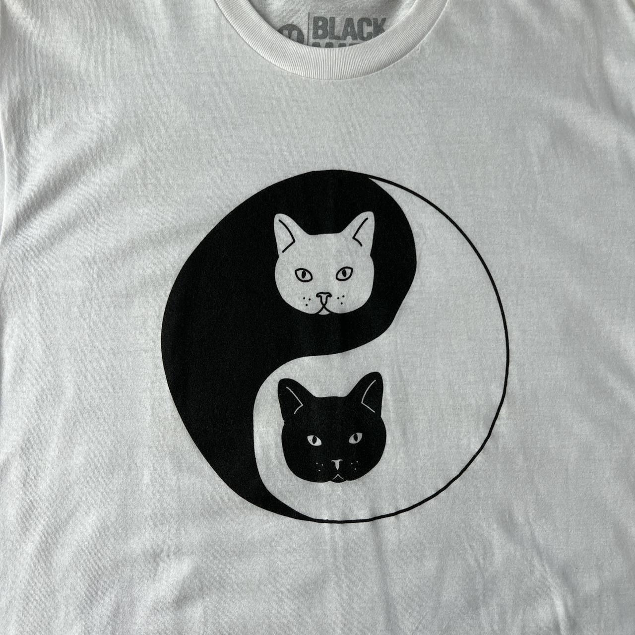 Urban Outfitters Hot Topic Yin Yang Cat Shirt Size US M / EU 48-50 / 2 - 2 Thumbnail