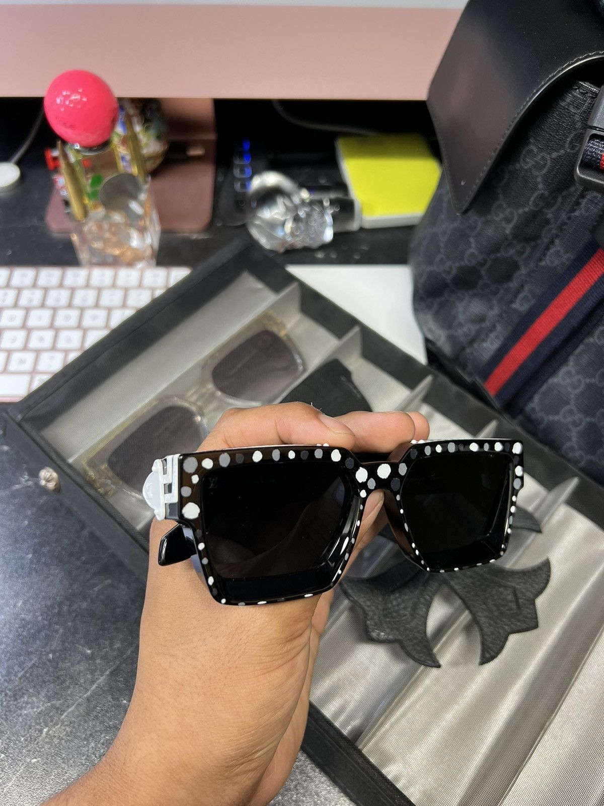 Louis Vuitton Louis Vuitton millionaire glasses Size ONE SIZE - 12 Thumbnail