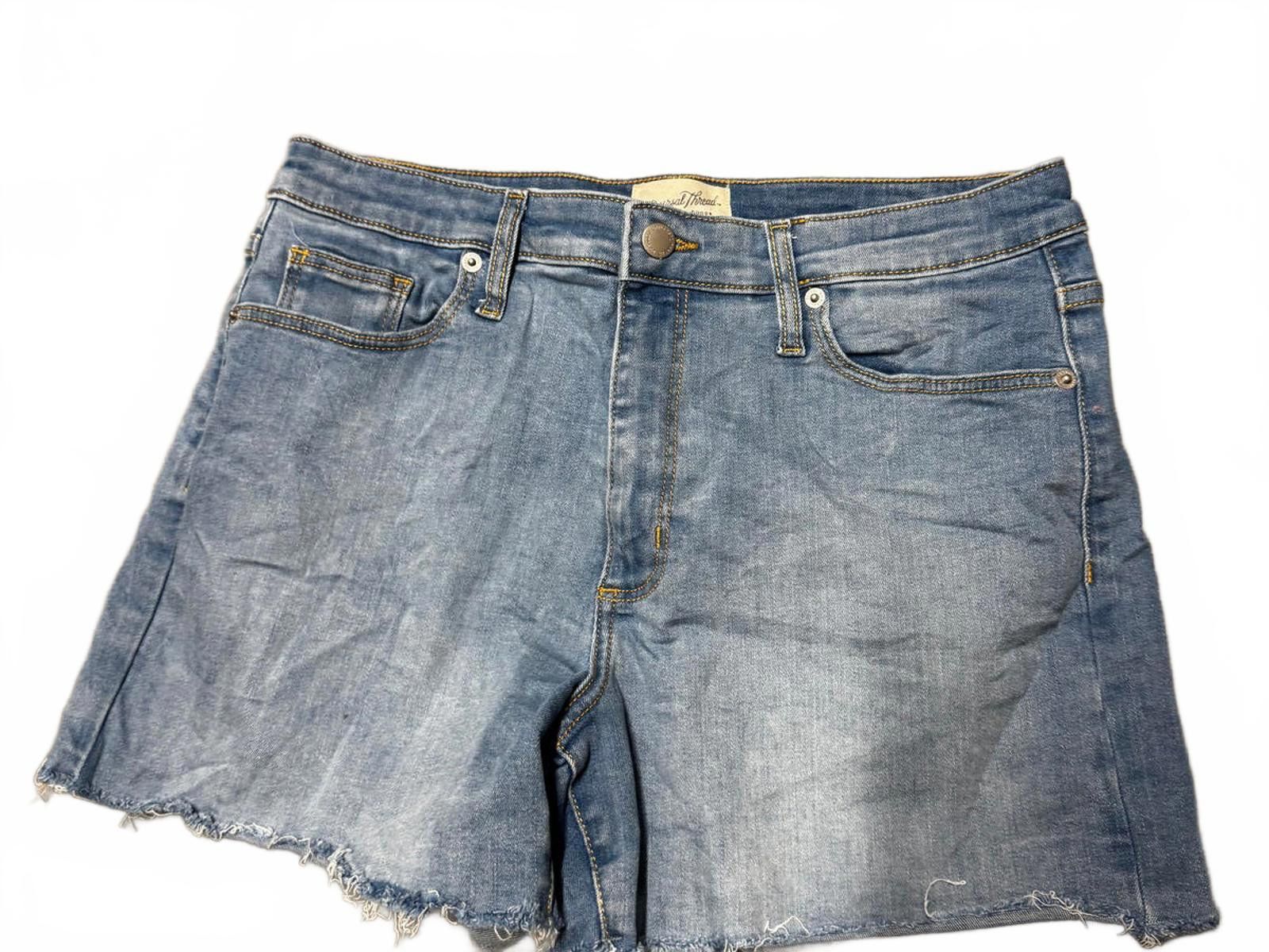 Designer Universal Thread High Rise Denim Shorts Size 28" / US 6 / IT 42 - 1 Thumbnail