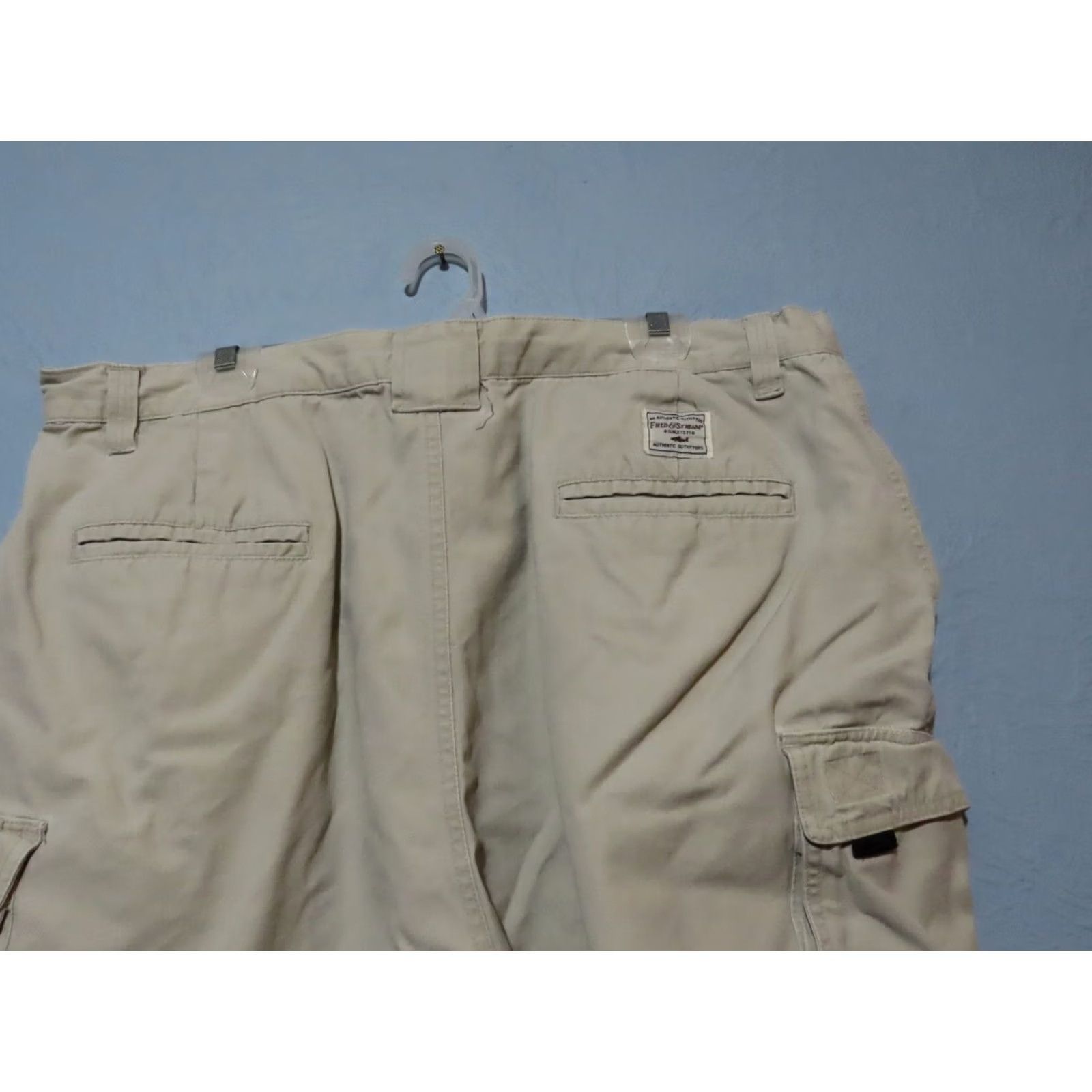 Vintage Field & Stream Men's Khaki Cargo Shorts 7" Inseam Size 40 Beige Nylon Cargo Pocket Flat Front Regular Waist 7" Inseam Summer Outdoor Mens Size US 40 / EU 56 - 6 Thumbnail