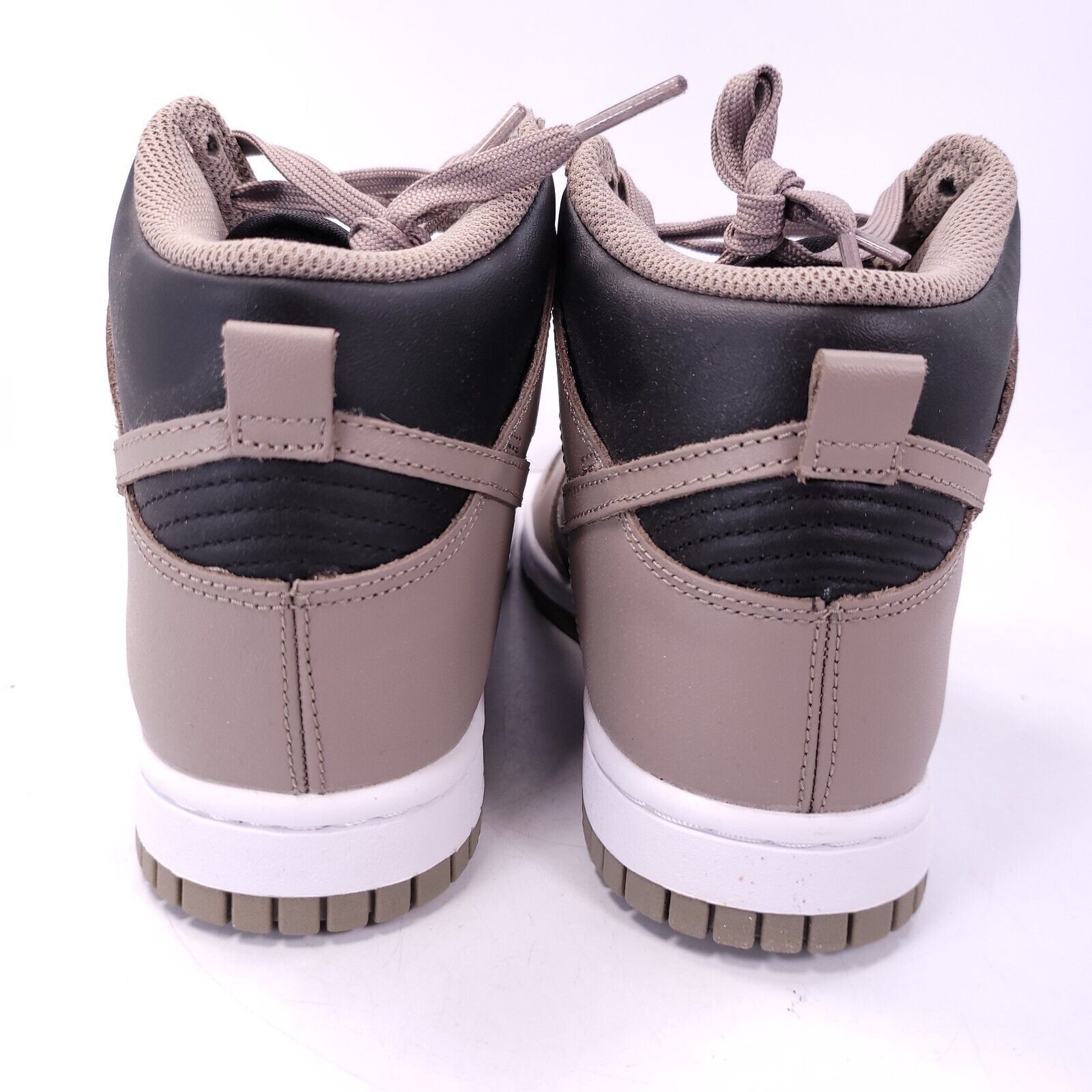 Nike Nike Dunk High Basketball Shoe Womens Size 7 DD1869-002 Size US 7 / IT 37 - 3 Thumbnail