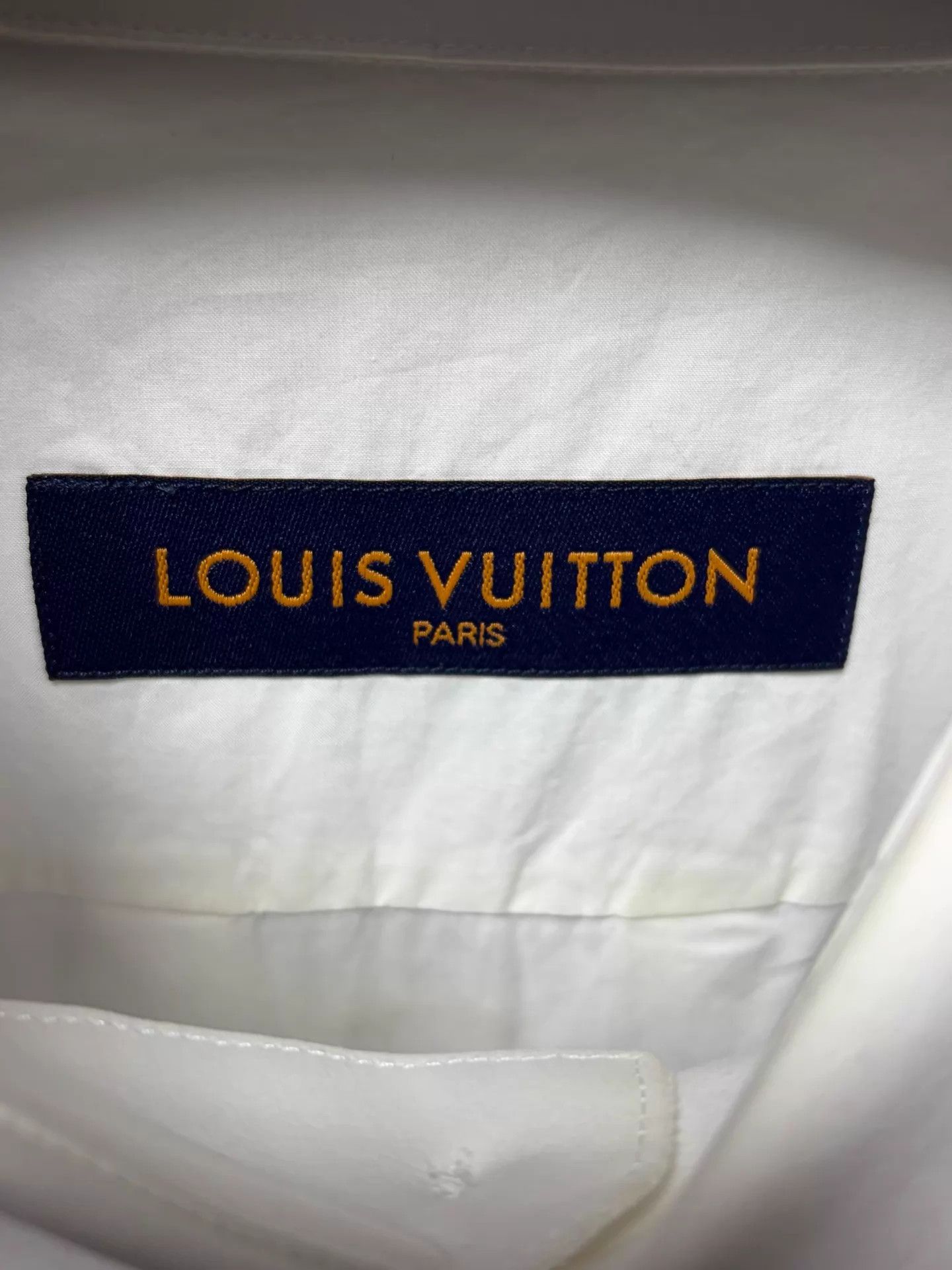 Louis Vuitton LV White Short-Sleeve Shirt L Size US L / EU 52-54 / 3 - 3 Thumbnail