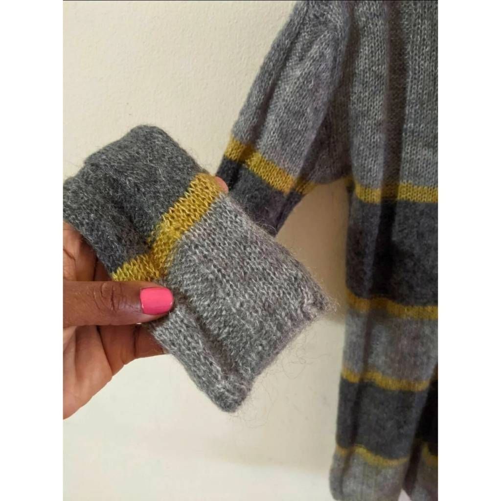Esprit ESPRIT Women’s XS Cowl Neck Sweater Gray Gold Striped Mohair Wool Blend Knit Size XS / US 0-2 / IT 36-38 - 6 Thumbnail