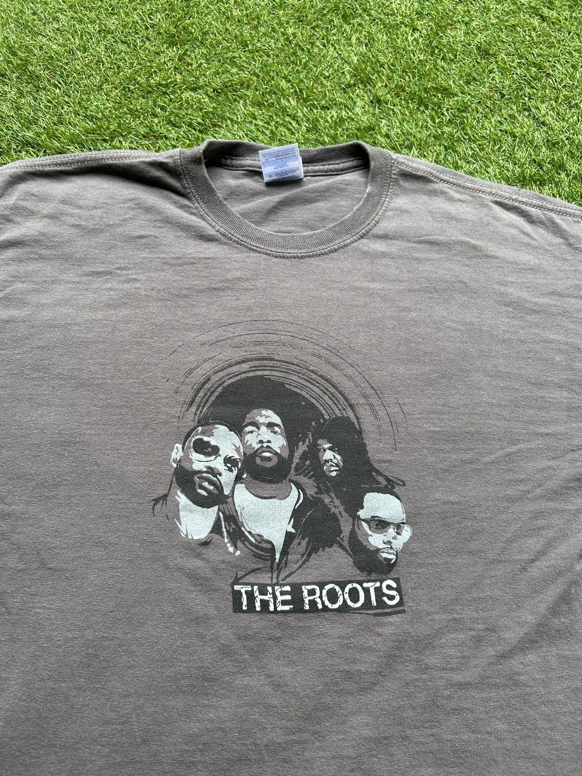 Rap Tees Vintage The Roots “The Tipping Point” Album Promo T-Shir Size US M / EU 48-50 / 2 - 1 Thumbnail