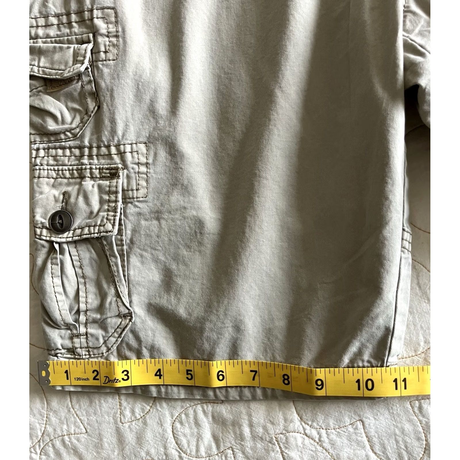Vintage Plugg Cargo Shorts Men 36 Regular Flat Front Pockets Beige Inseam 10" Mid Rise Summer Casual Knit Cotton Zipper Closure Size US 36 / EU 52 - 2 Thumbnail